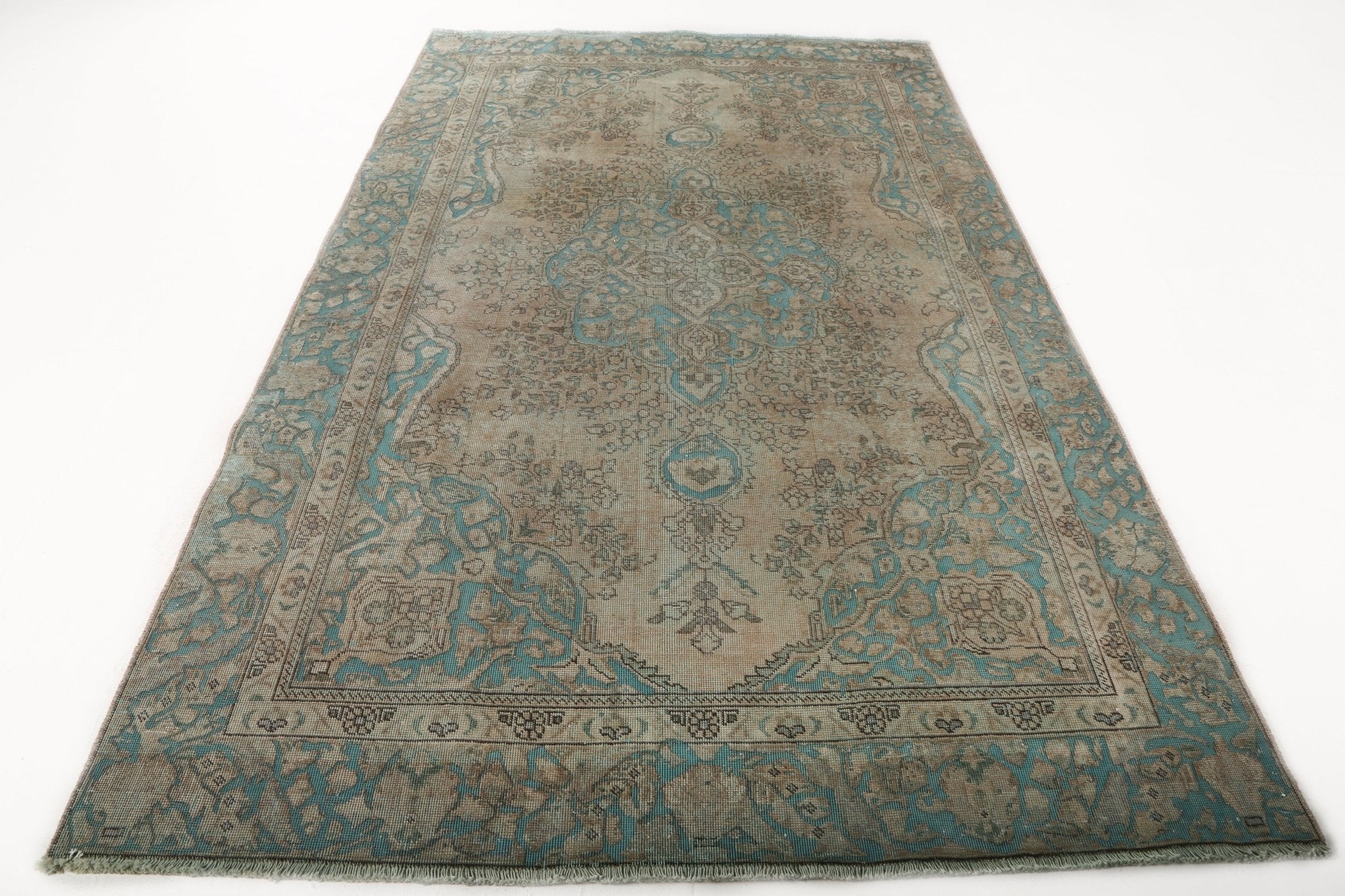 Persian Tabriz Rug | 5' 9" x 9' 1" - Rug the Rock - 
