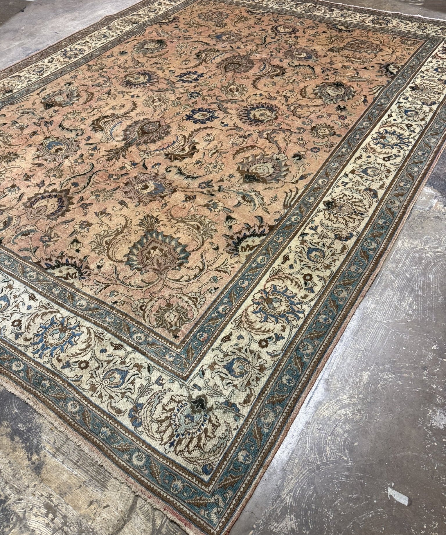 Persian Tabriz Rug | 9' 11" x 12' 10" - Rug the Rock - availableFloralHand-knotted