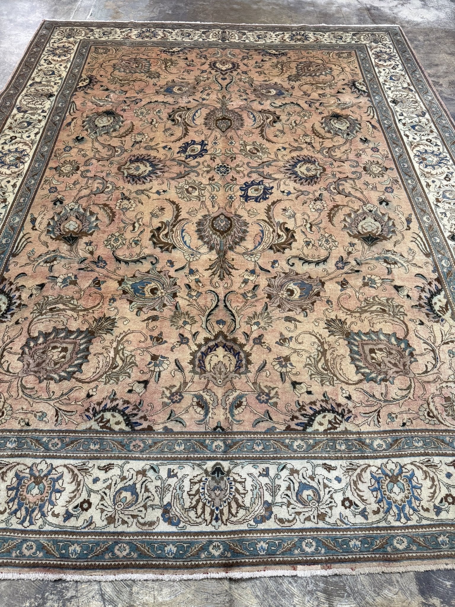 Persian Tabriz Rug | 9' 11" x 12' 10" - Rug the Rock - availableFloralHand-knotted