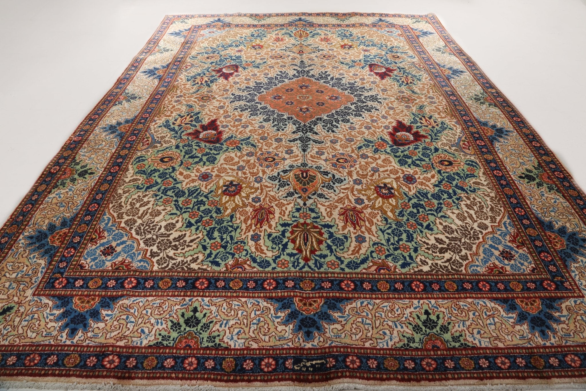 Persian Tabriz Rug | 9' 5" x 12' 8" - Rug the Rock - 