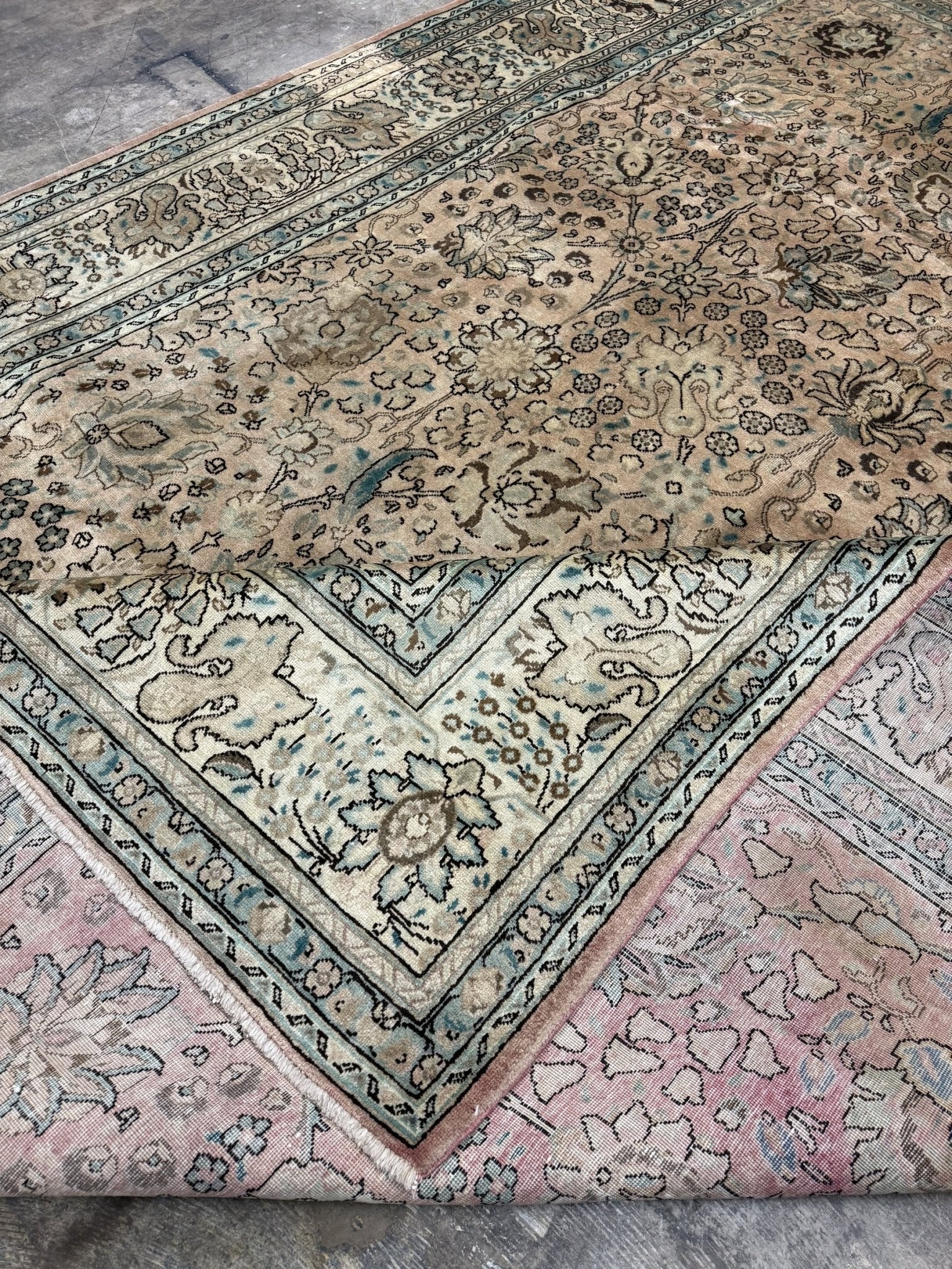 Persian Tabriz Rug | 9' 8" x 12' 10" - Rug the Rock - availableFloralHand-knotted