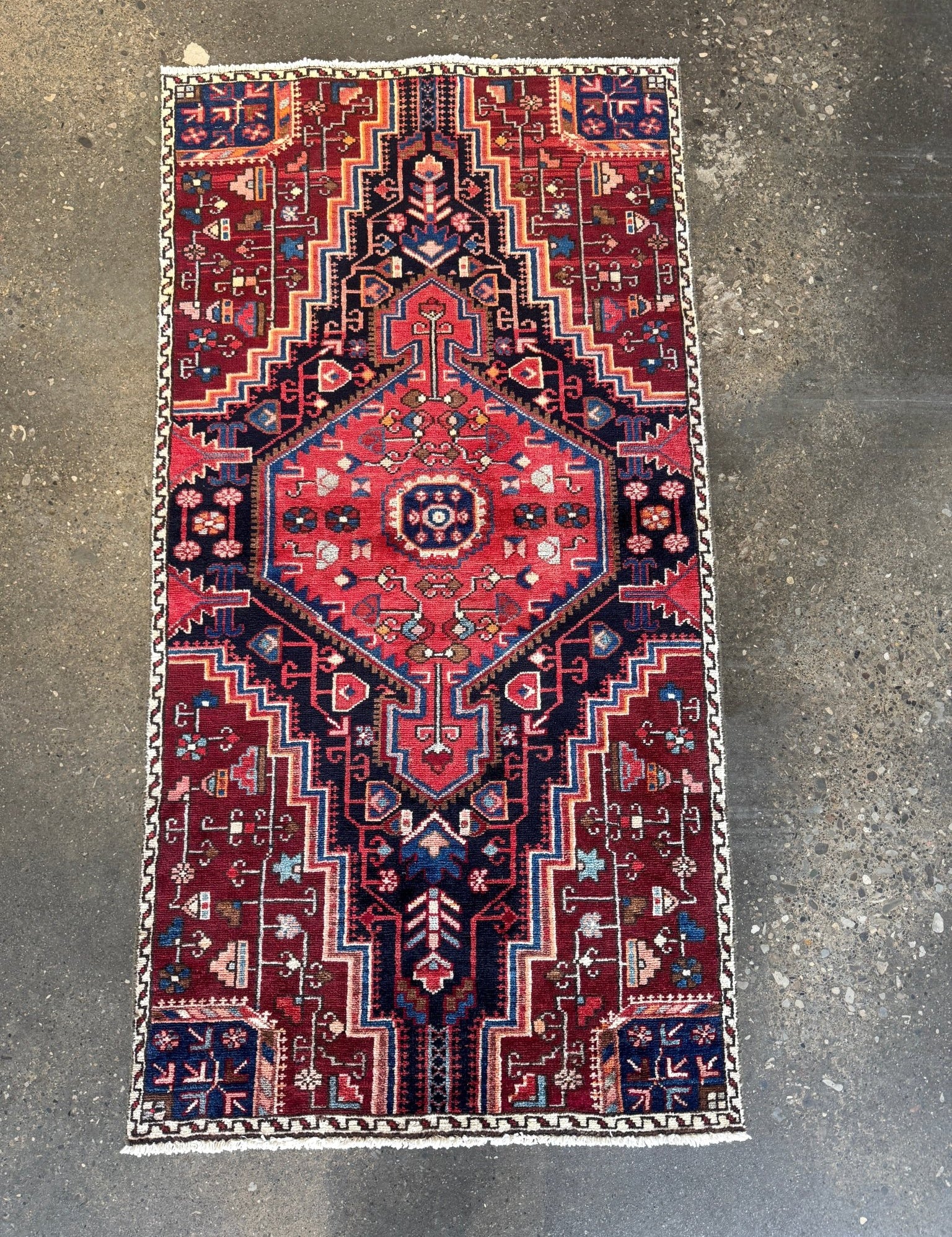 Persian Tuyserkan Rug | 2' 8" x 5' 1" - Rug the Rock - 