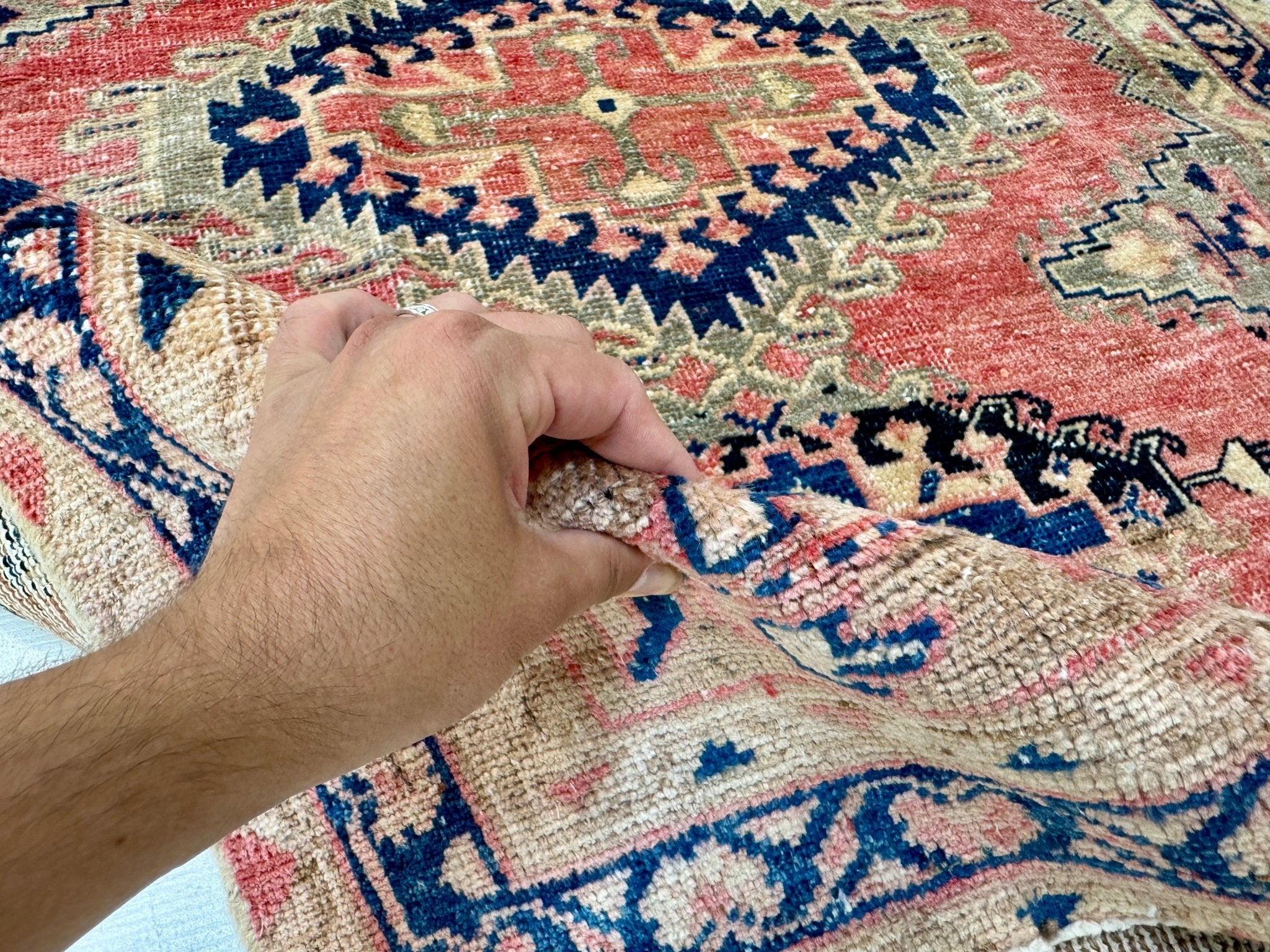 Persian Viss Rug | 4’ x 5' - Rug the Rock - 