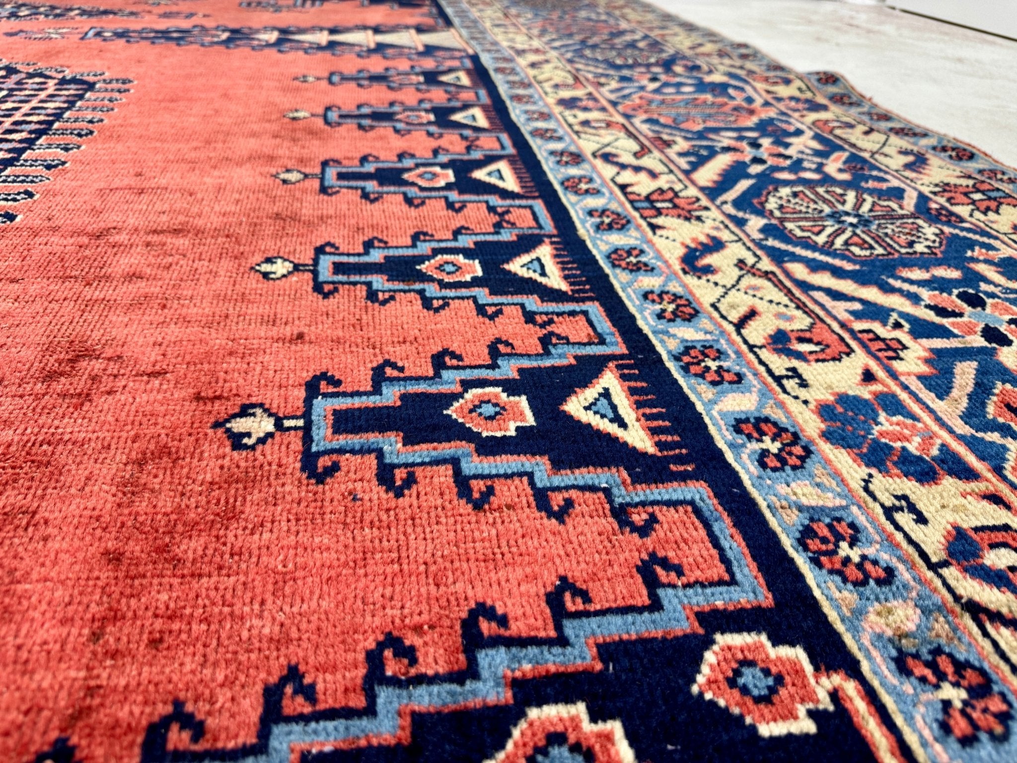 Persian Viss Rug | 9' 6” x 11' 11" - Rug the Rock - 