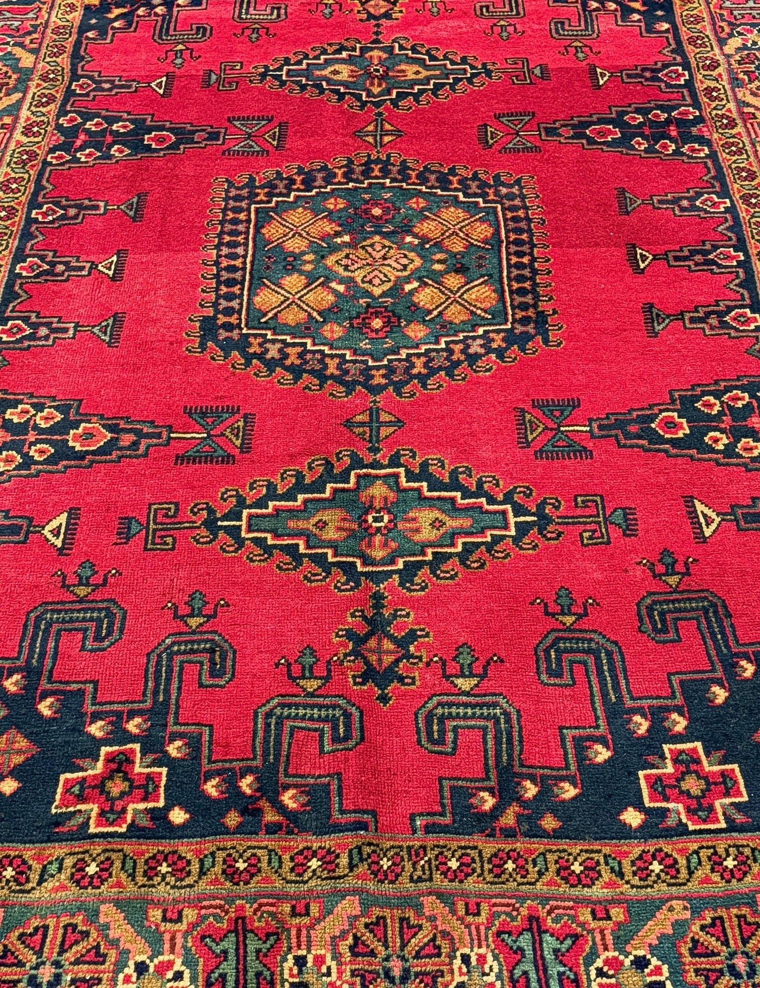 Persian Wiss Rug | 5' 3" x 7' 9" - Rug the Rock - available