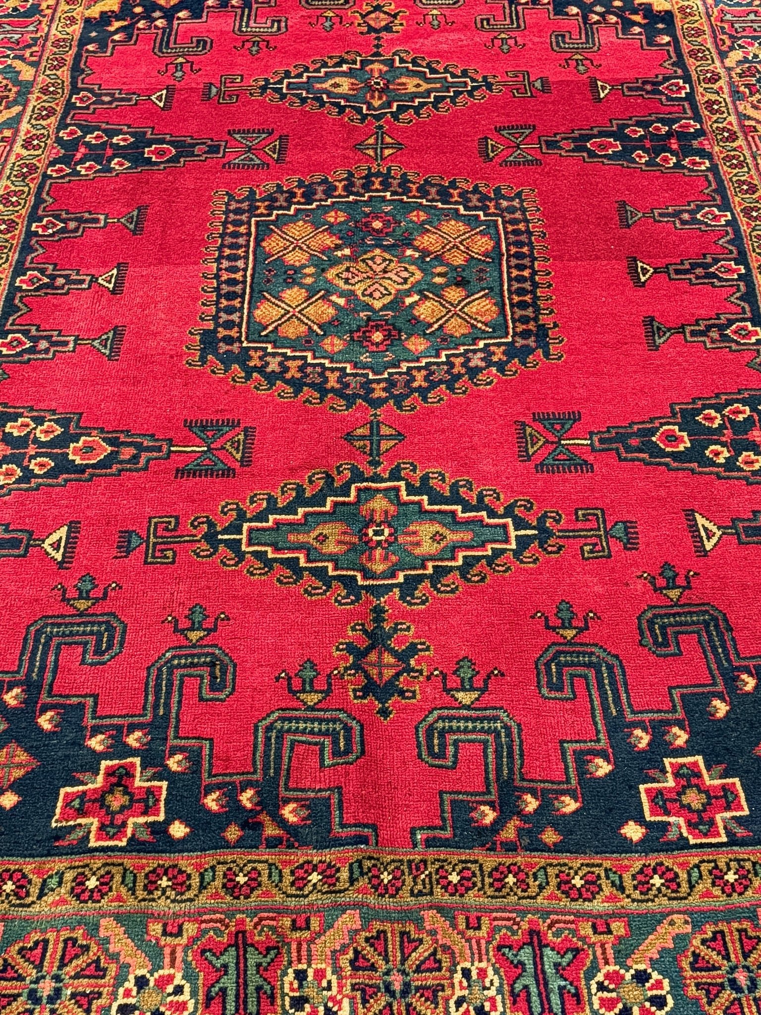 Persian Wiss Rug | 5' 3" x 7' 9" - Rug the Rock - available