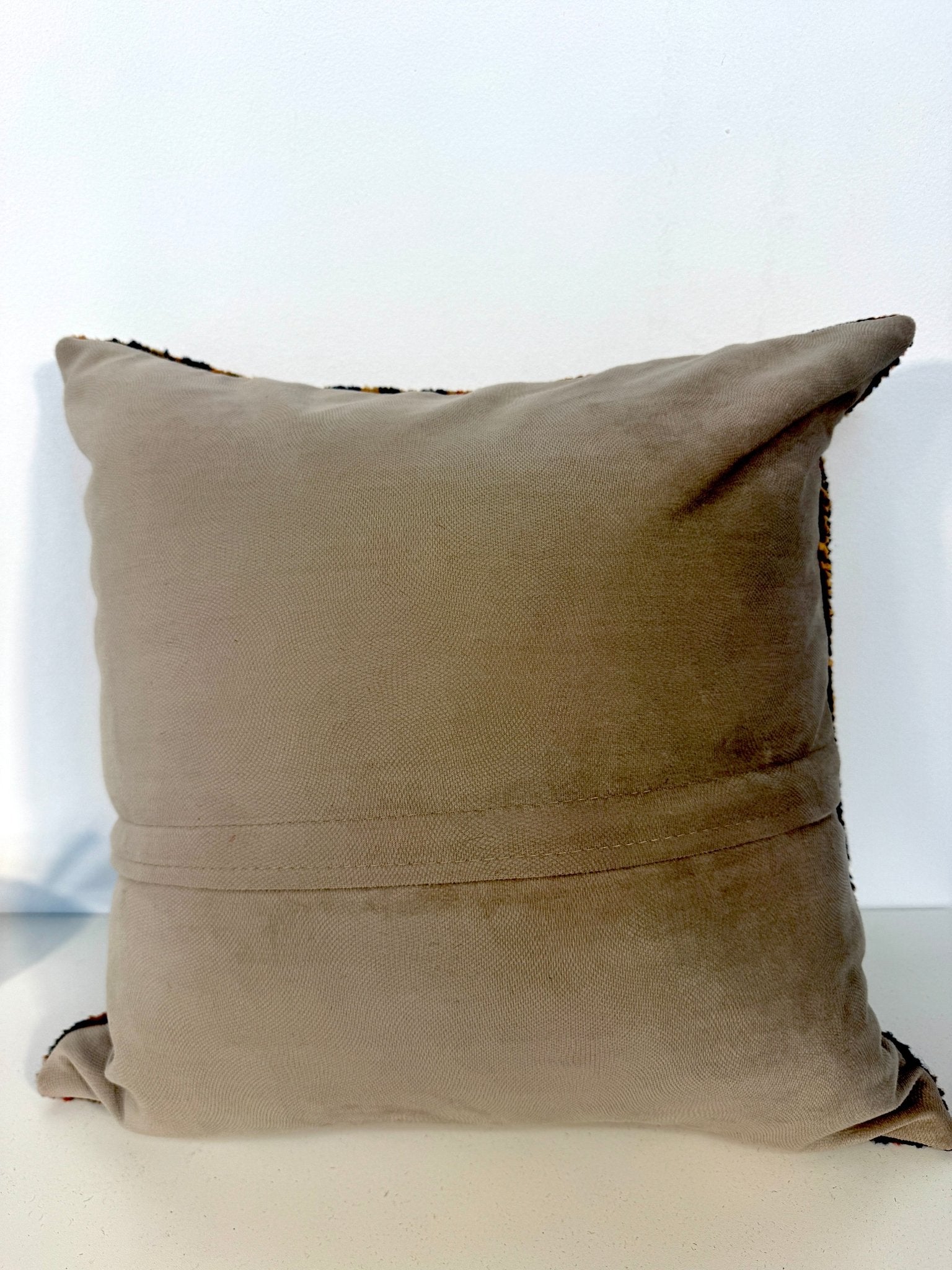 Pillow No. 019 | 18" x 18" - Rug the Rock - Pillows