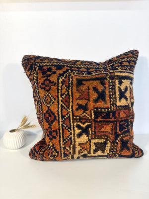 Pillow No. 022 | 18" x 18"