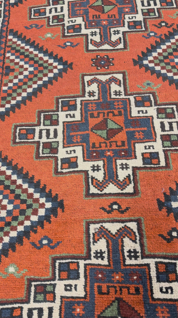 Persian Kelardasht Runner, original product video 2, hand-knotted wool pile. SKU 112696.