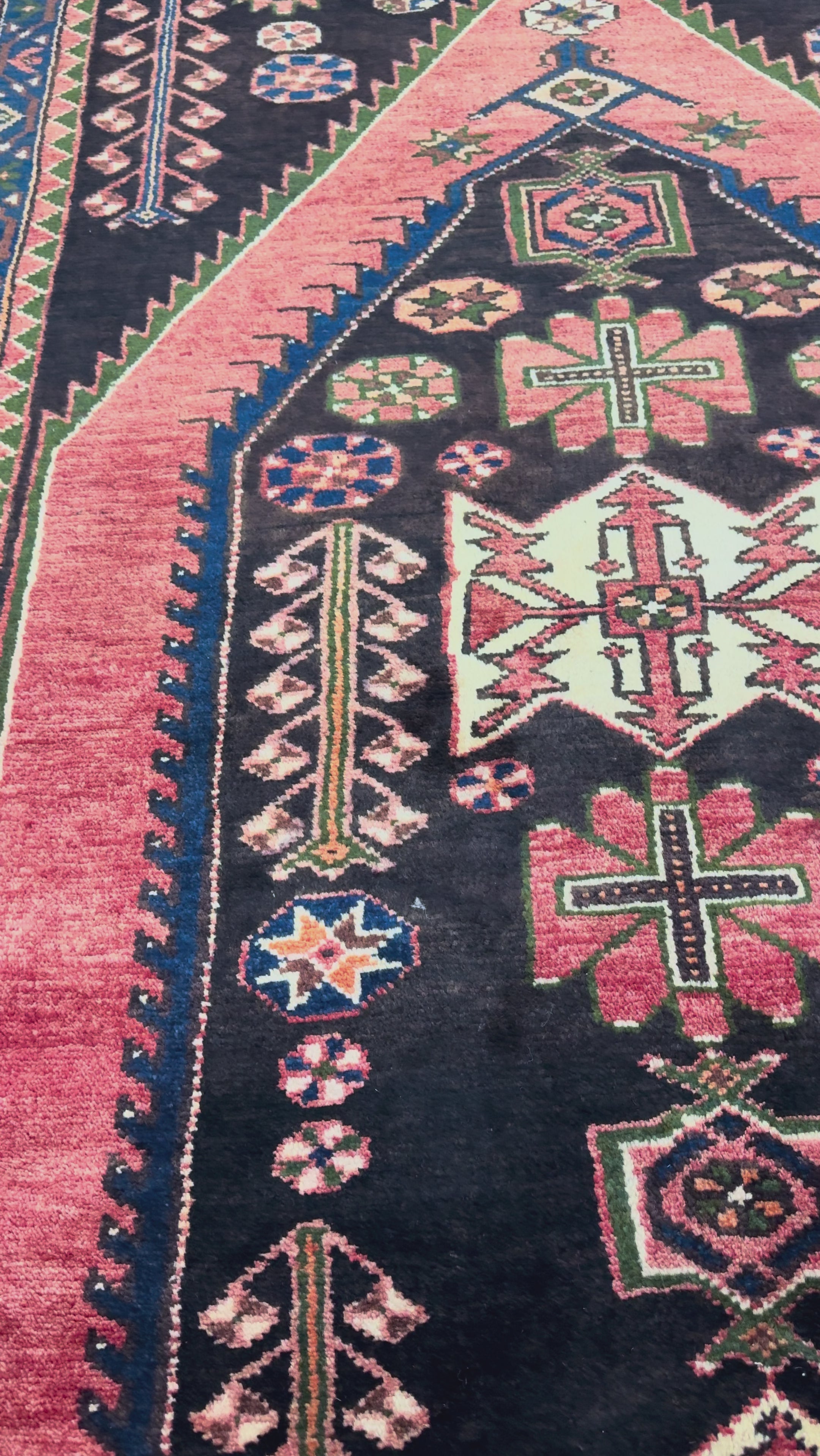 Persian Saveh Runner, original product video 2. SKU RR 32282.