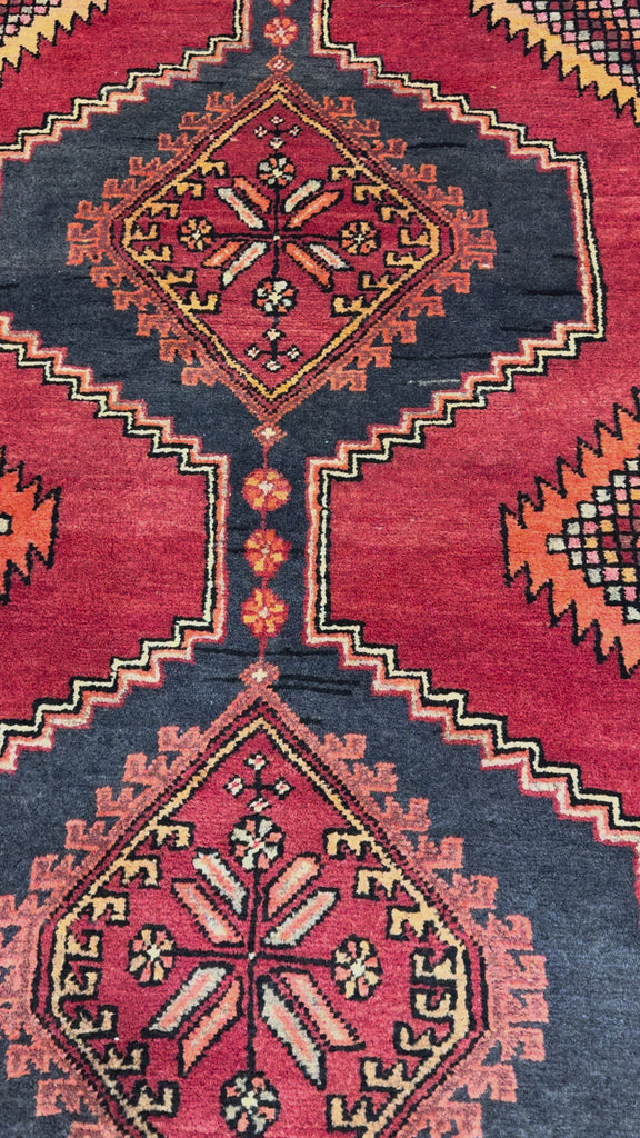 Vintage Sarab Runner, original product video 1, hand-knotted wool pile. SKU RR 32321.