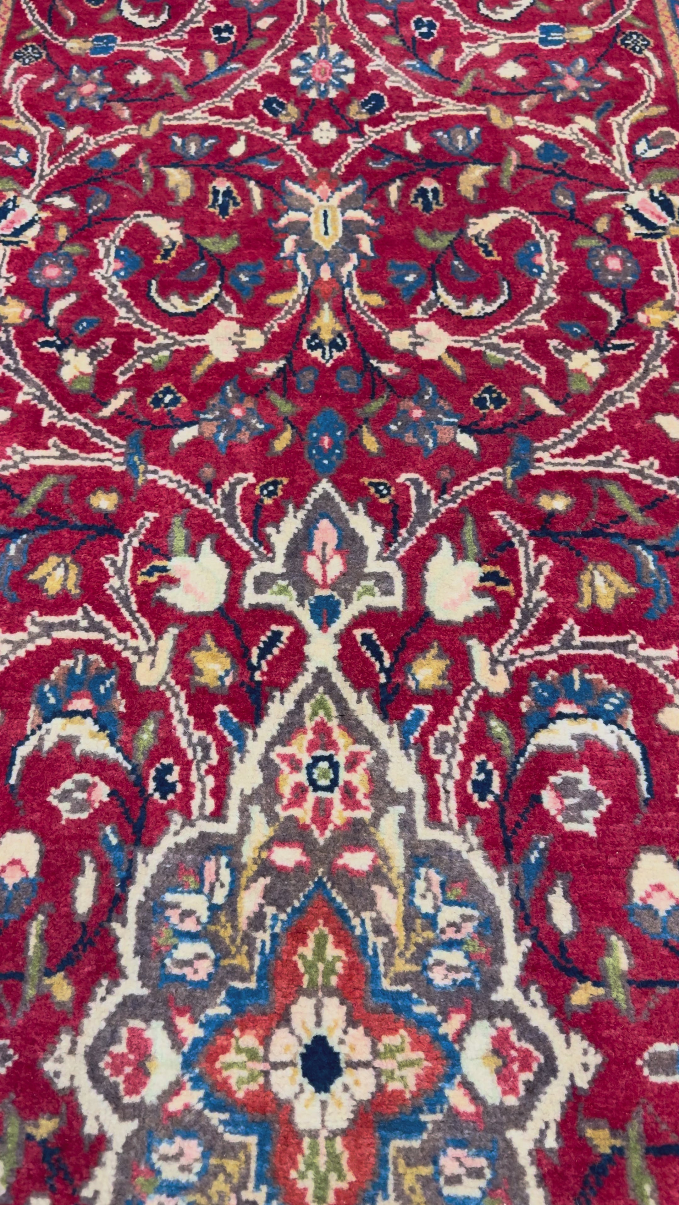 Persian Arak Runner, original product video 2, hand-knotted wool pile. SKU RR 30674.