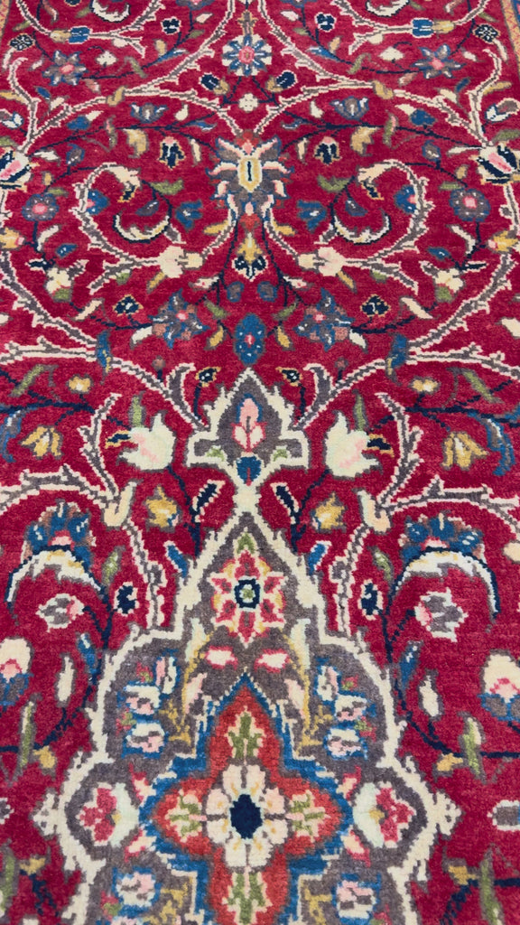 Persian Arak Runner, original product video 2, hand-knotted wool pile. SKU RR 30674.
