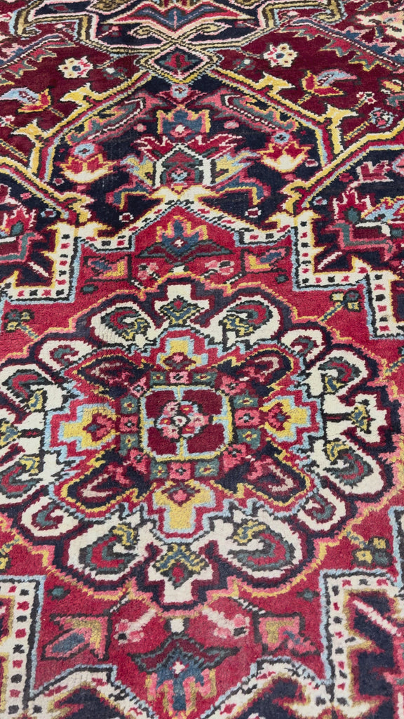 Vintage Bakhshayesh Rug, original product video 1, hand-knotted wool pile. SKU NH 142844.