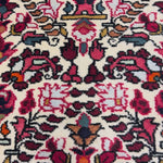 Persian Tafresh Runner, original product video 1, hand-knotted wool pile. SKU RR 32377.