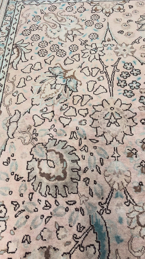 Tabriz hand-knotted rug, original video RR 30425 IMG_6389.MOV