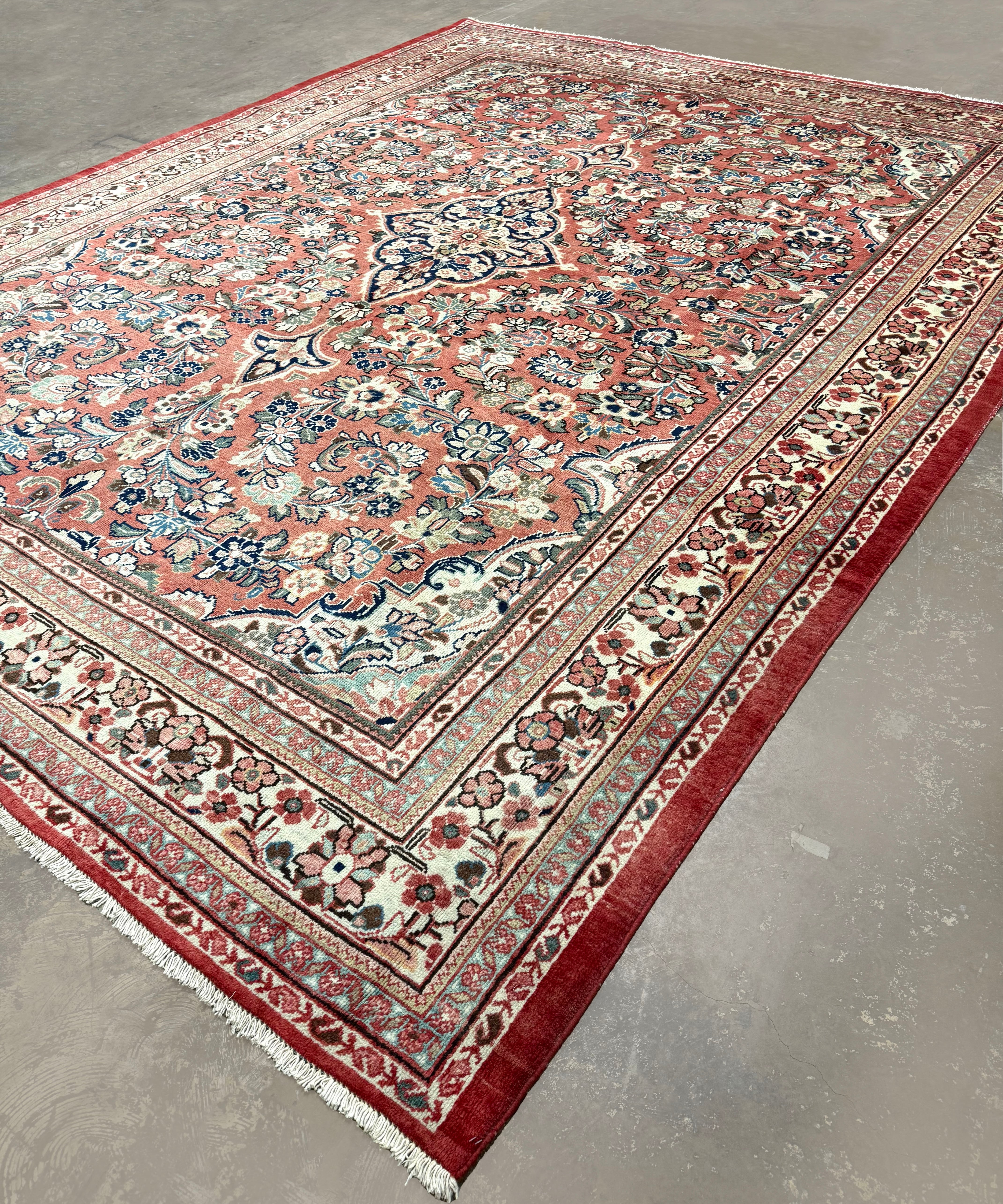 PP102036 hand-knotted wool rug, product detail photograph 1.