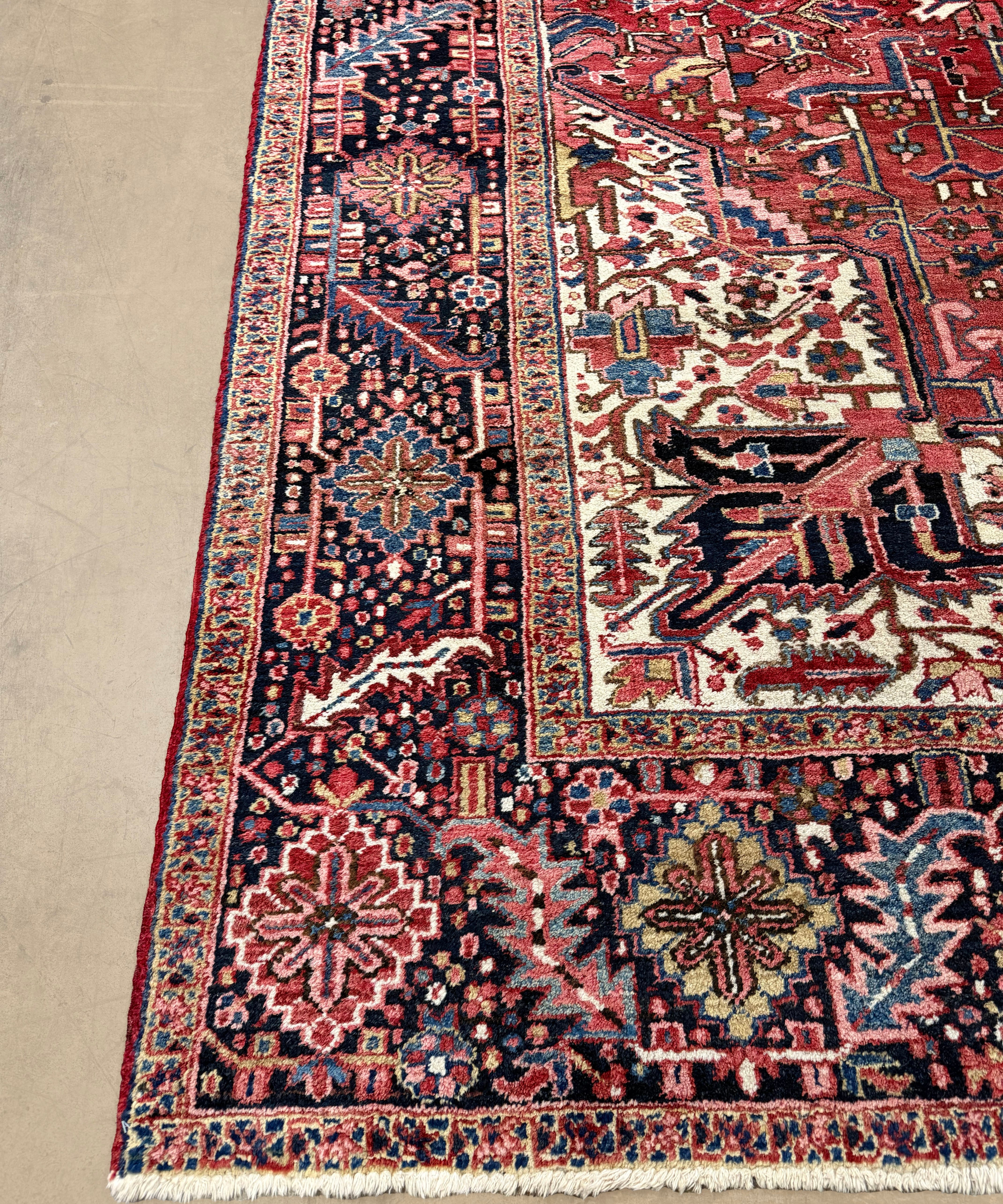 NH144785 hand-knotted wool rug, product detail photograph 3.