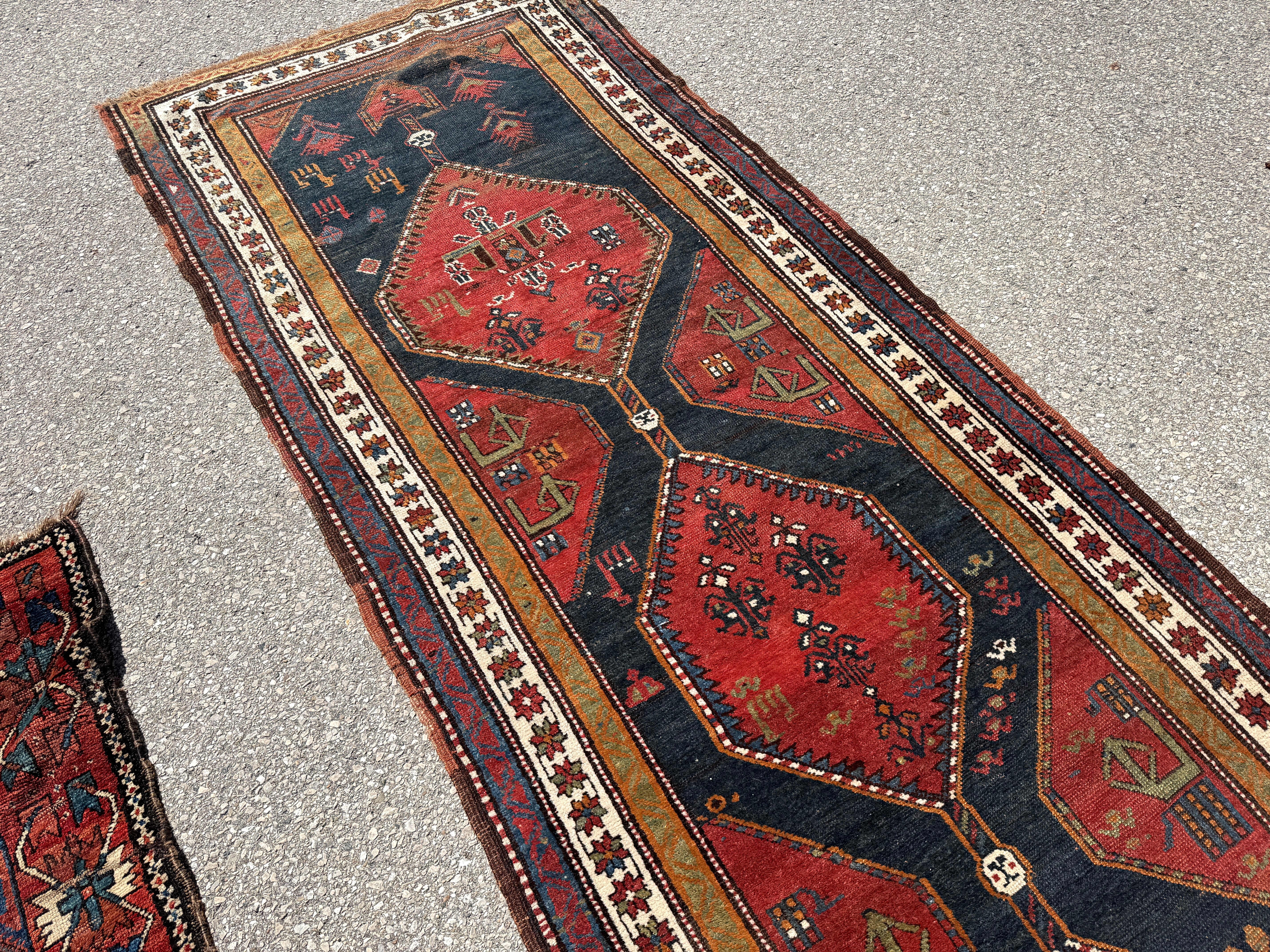 Antique Hashtroud Runner — Üç Göl (Three Pools) in Copper & Indigo. Additional original photograph showing the rug's surface, design and weave. SKU 1111.