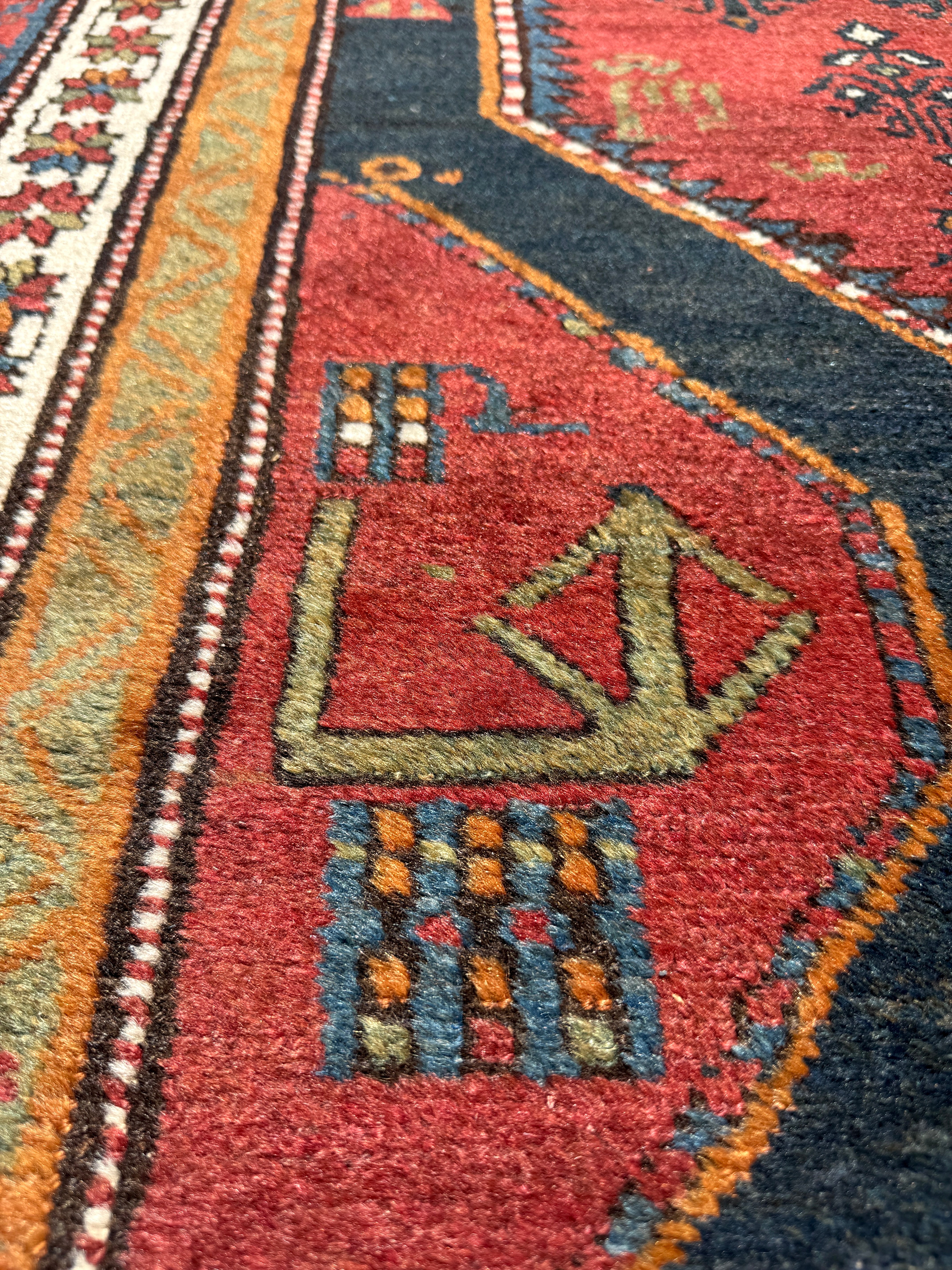 Antique Hashtroud Runner — Üç Göl (Three Pools) in Copper & Indigo. Additional original photograph showing the rug's surface, design and weave. SKU 1111.