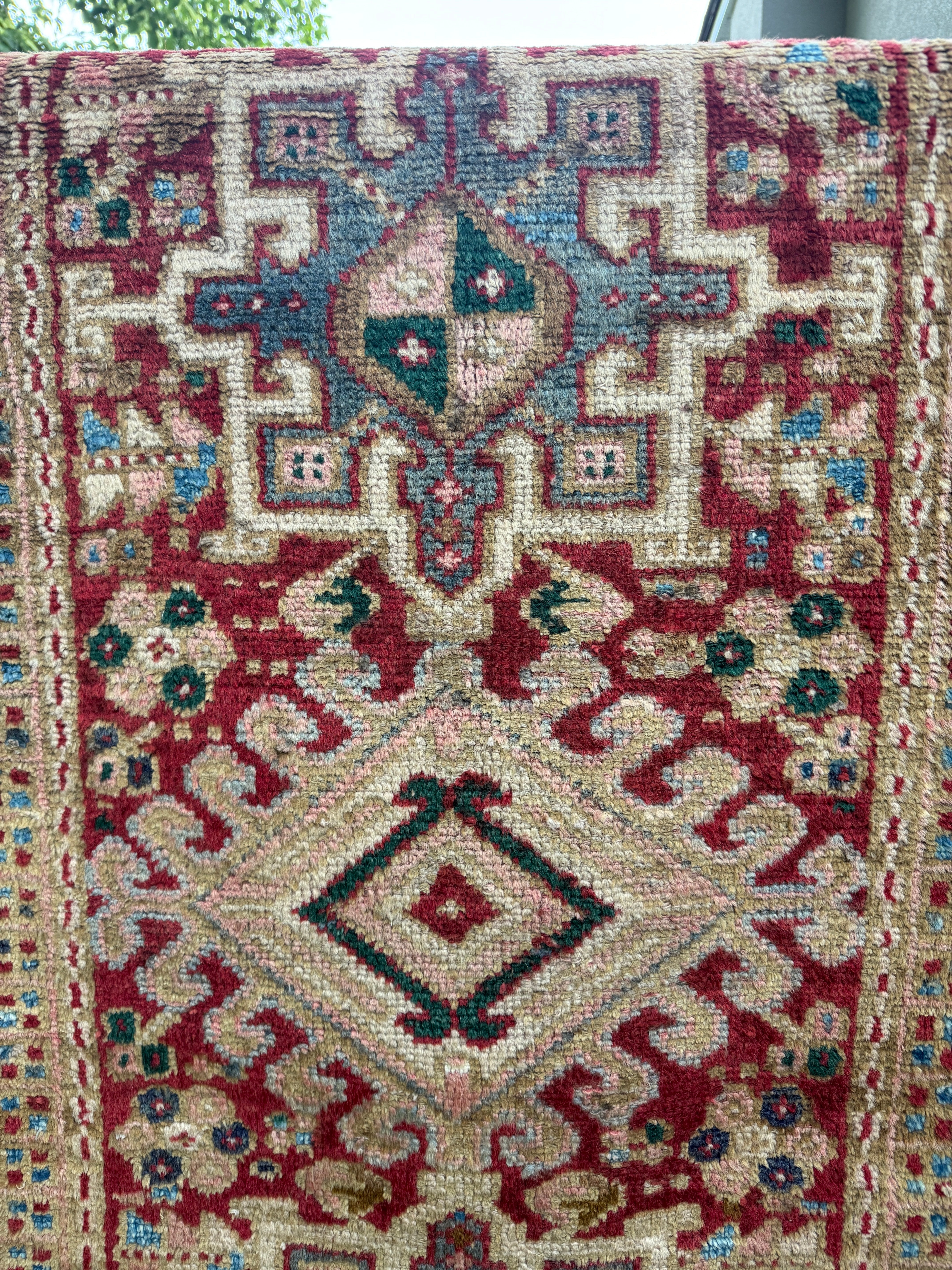 Vintage Karaja Runner — Soft Coral & Ivory Geometry. Additional original photograph showing the rug's surface, design and weave. SKU 52501010.
