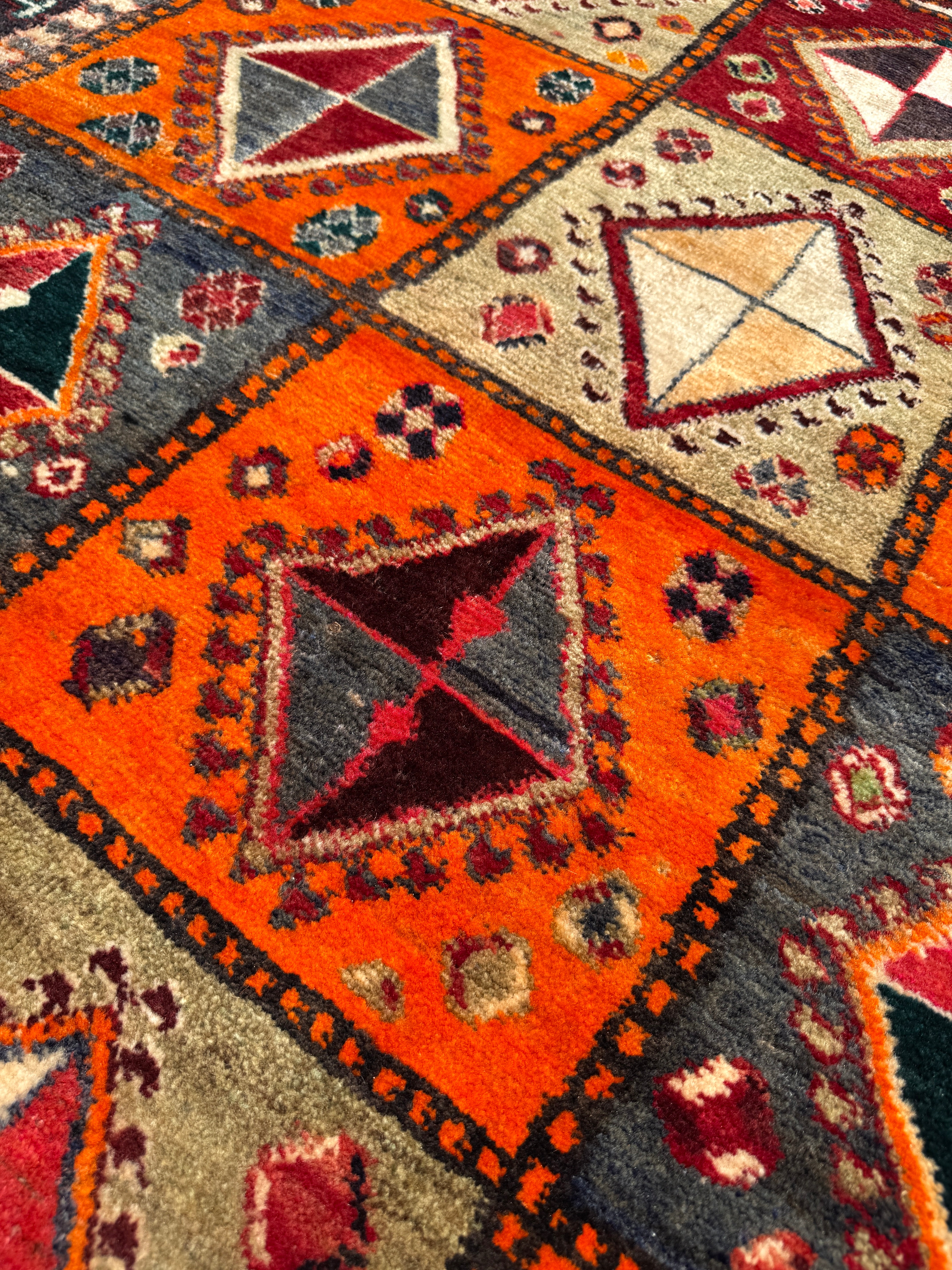 Vintage Shiraz Rug — Scarlet & Ivory Geometric Panels. Additional original photograph showing the rug's surface, design and weave. SKU 52501027.