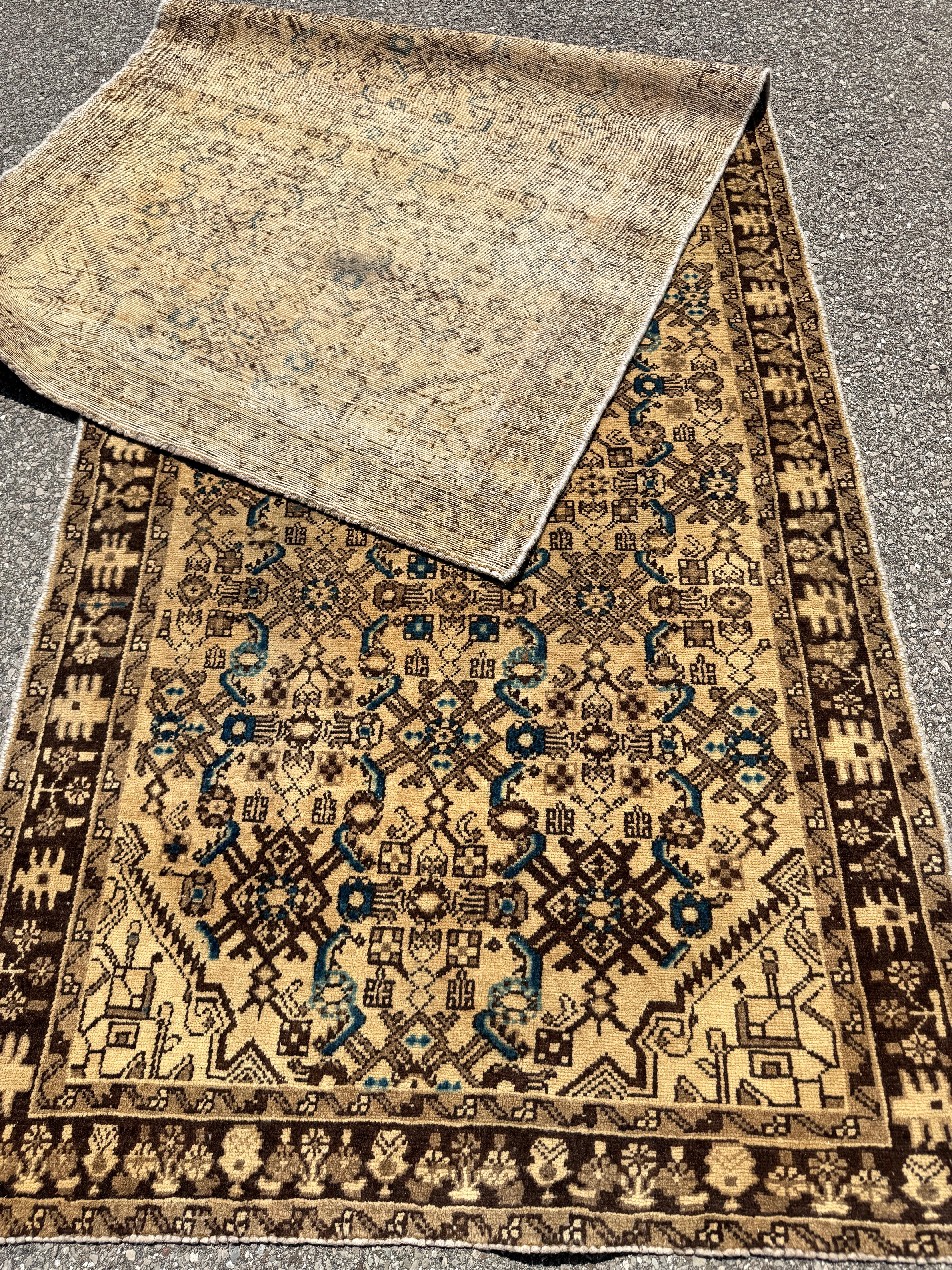 Vintage Hosseinabad Runner — Ivory & Walnut Herati. Additional original photograph showing the rug's surface, design and weave. SKU 52507071.