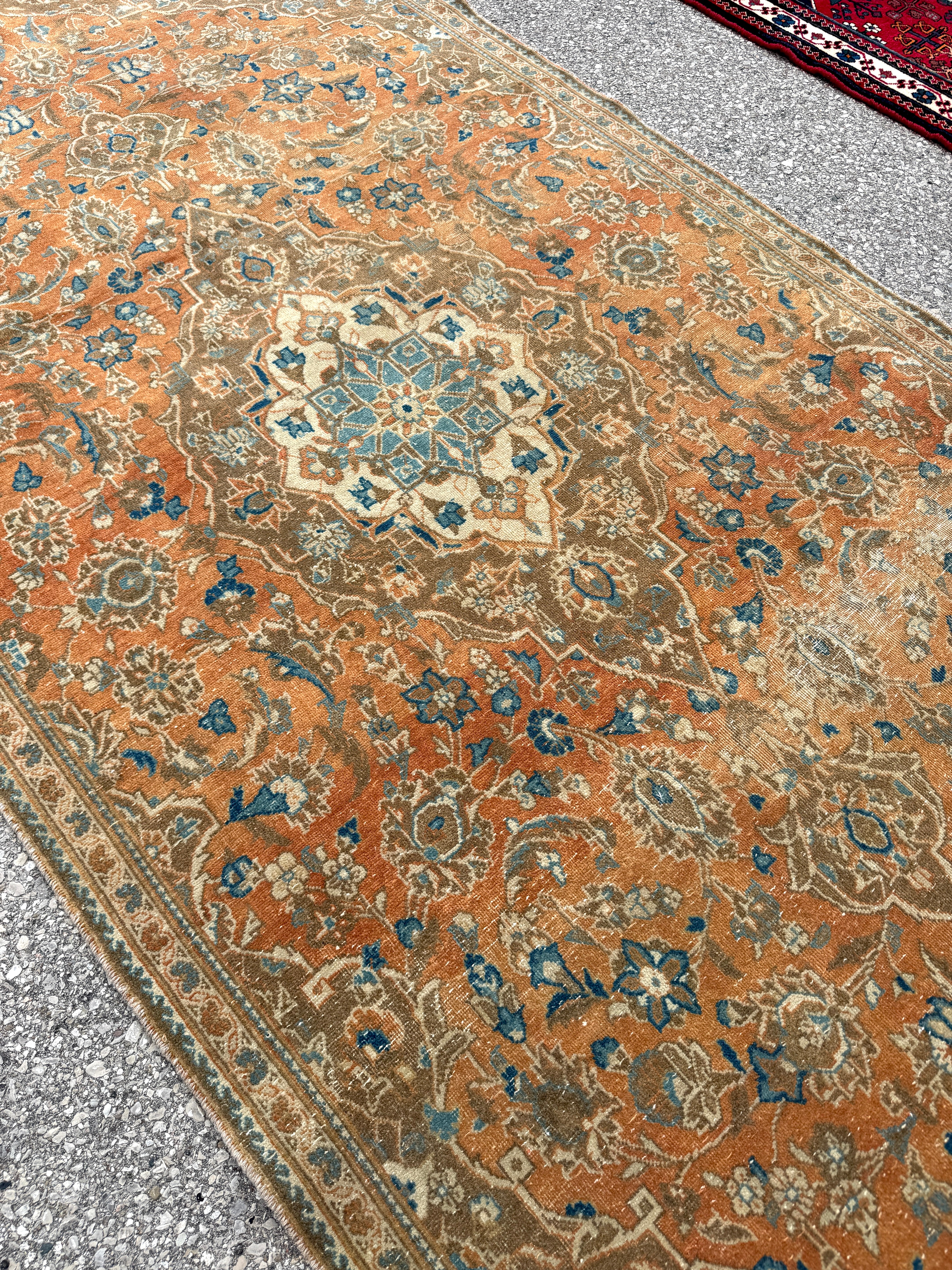 Vintage Kashan Rug — Terracotta & Soft Blue Florals. Additional original photograph showing the rug's surface, design and weave. SKU 52510112.
