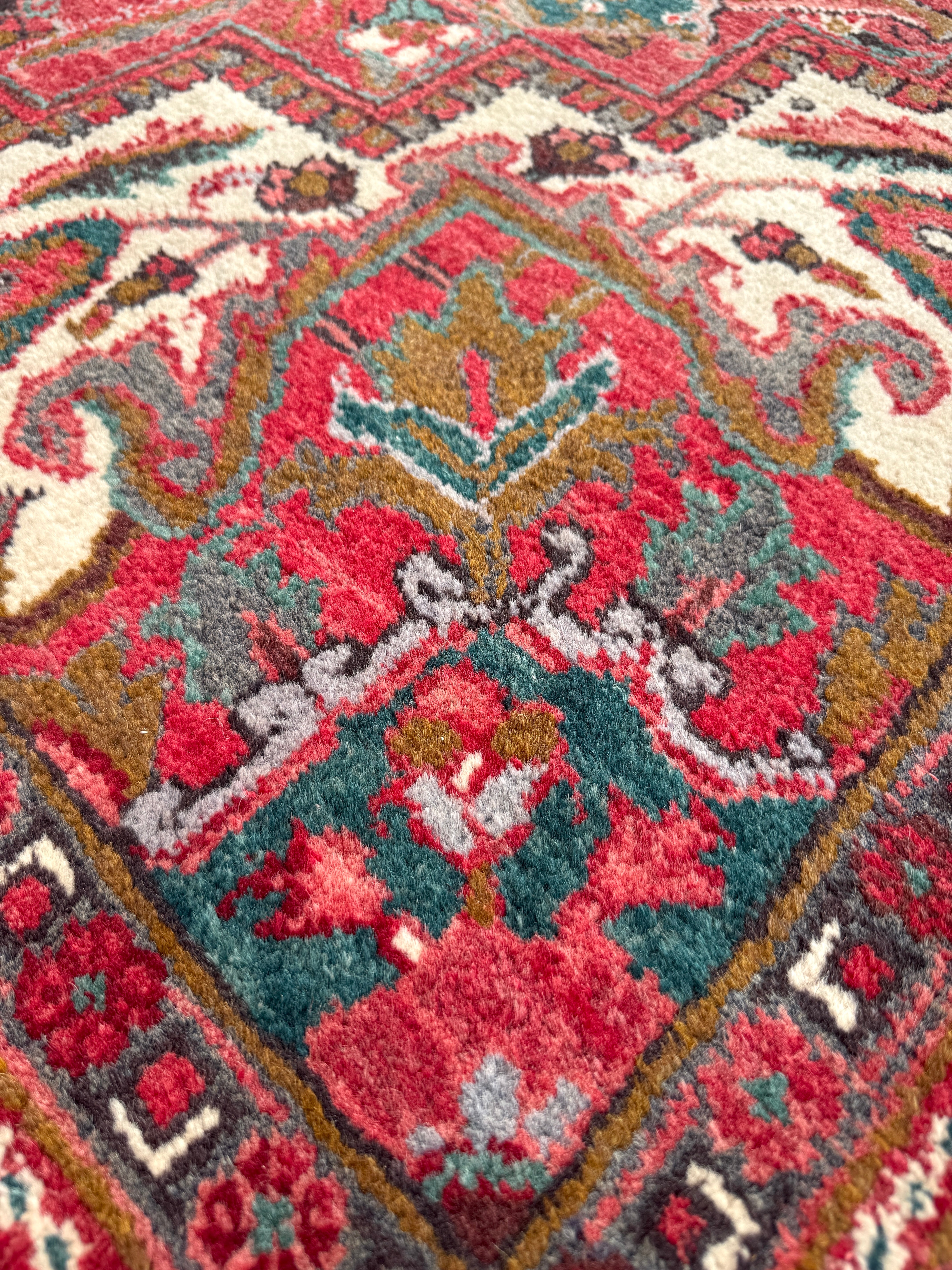 Heriz Rug — Soft Brick Red & Ivory Medallion. Additional original photograph showing the rug's surface, design and weave. SKU 52510146.