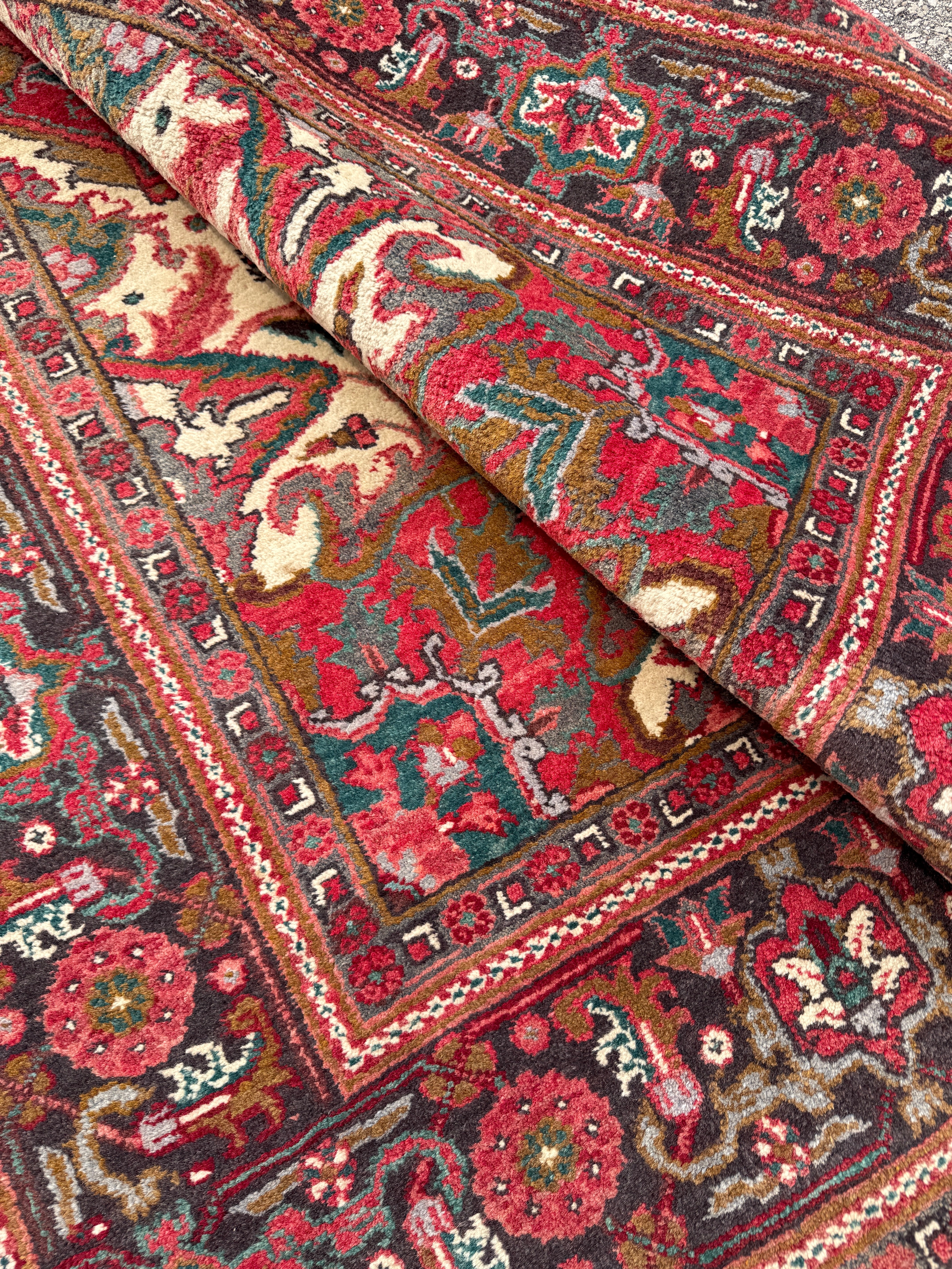 Heriz Rug — Soft Brick Red & Ivory Medallion. Additional original photograph showing the rug's surface, design and weave. SKU 52510146.