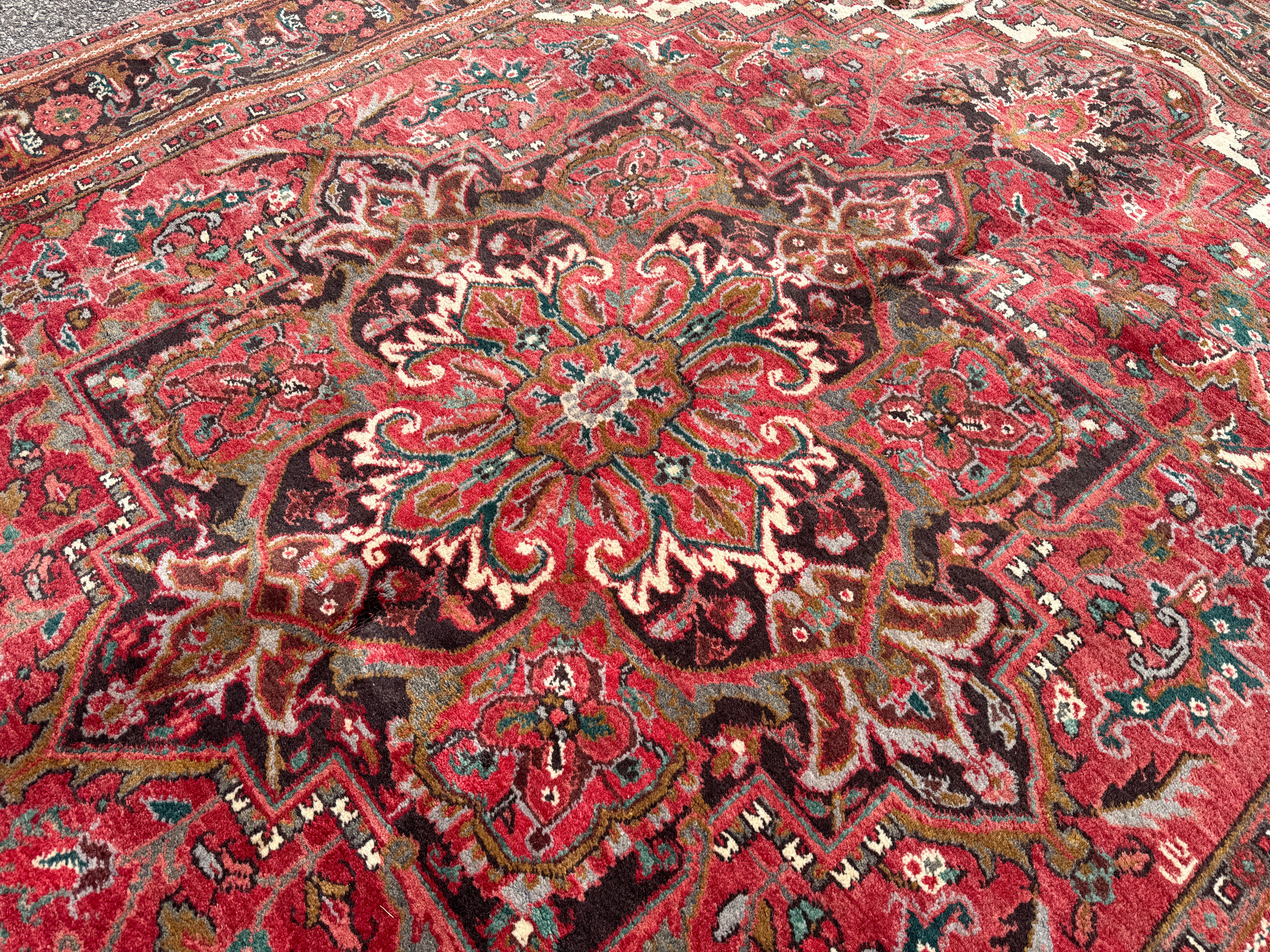 Heriz Rug — Soft Brick Red & Ivory Medallion. Additional original photograph showing the rug's surface, design and weave. SKU 52510146.