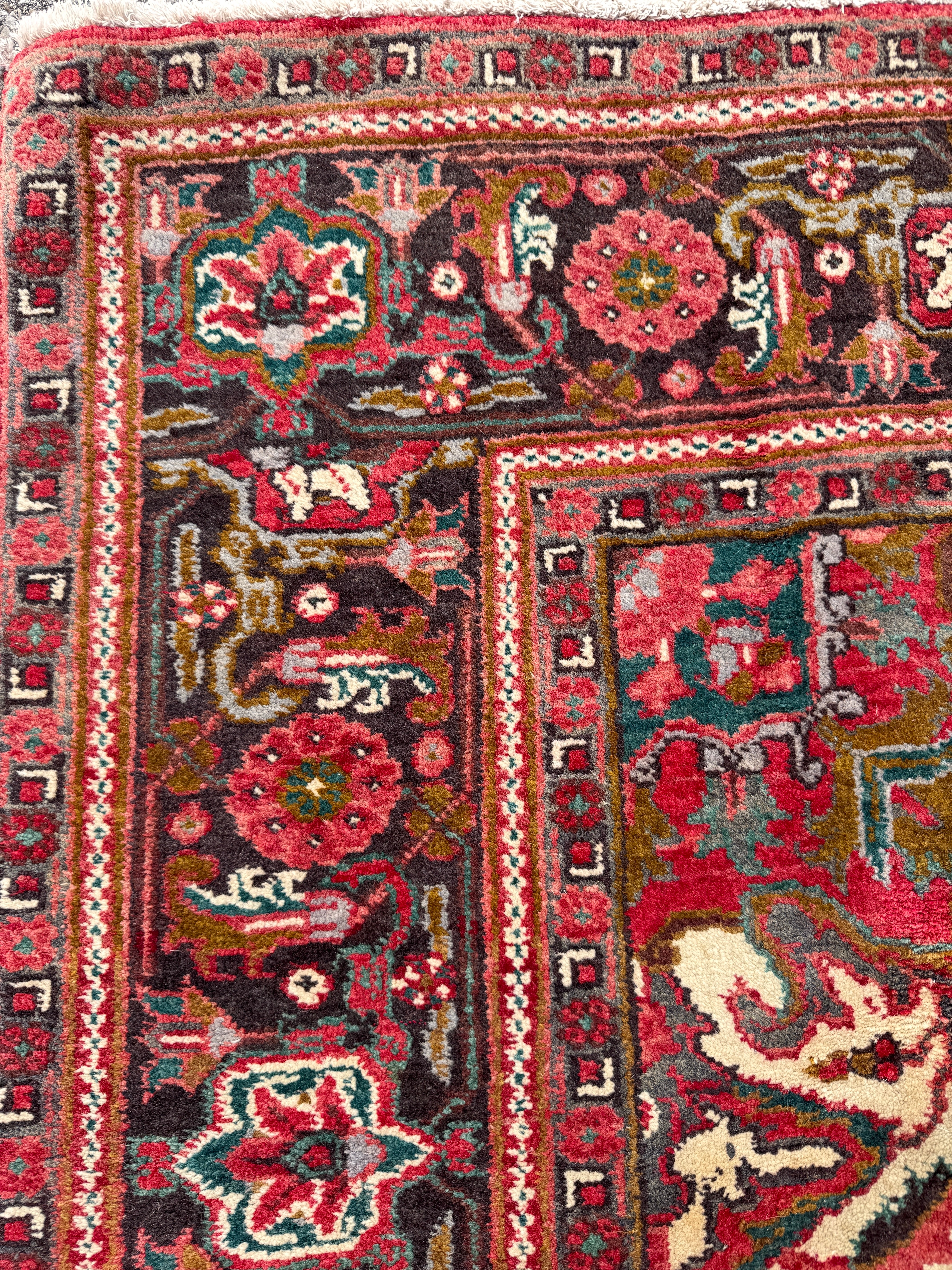 Heriz Rug — Soft Brick Red & Ivory Medallion. Additional original photograph showing the rug's surface, design and weave. SKU 52510146.