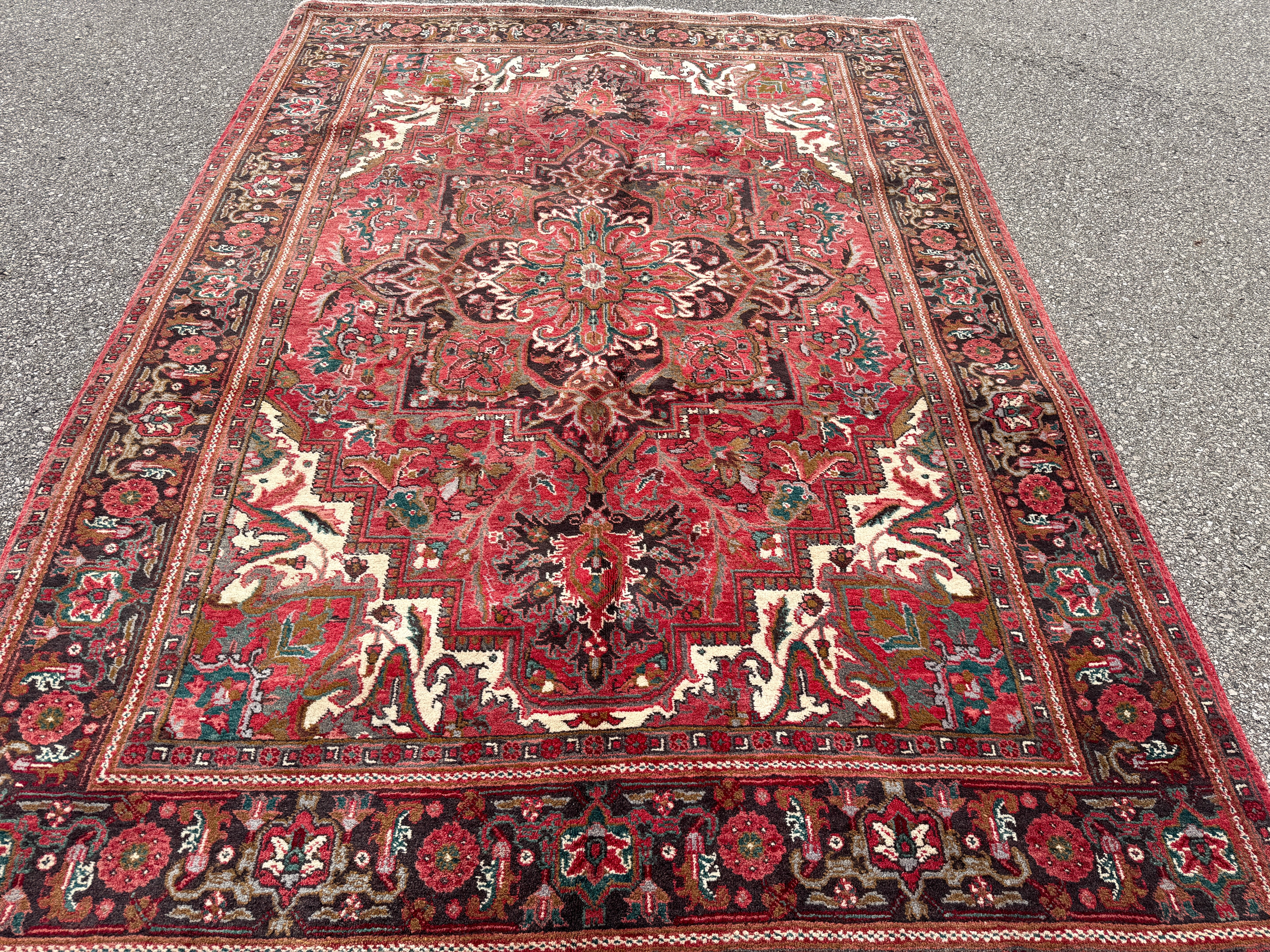Heriz Rug — Soft Brick Red & Ivory Medallion. Additional original photograph showing the rug's surface, design and weave. SKU 52510146.