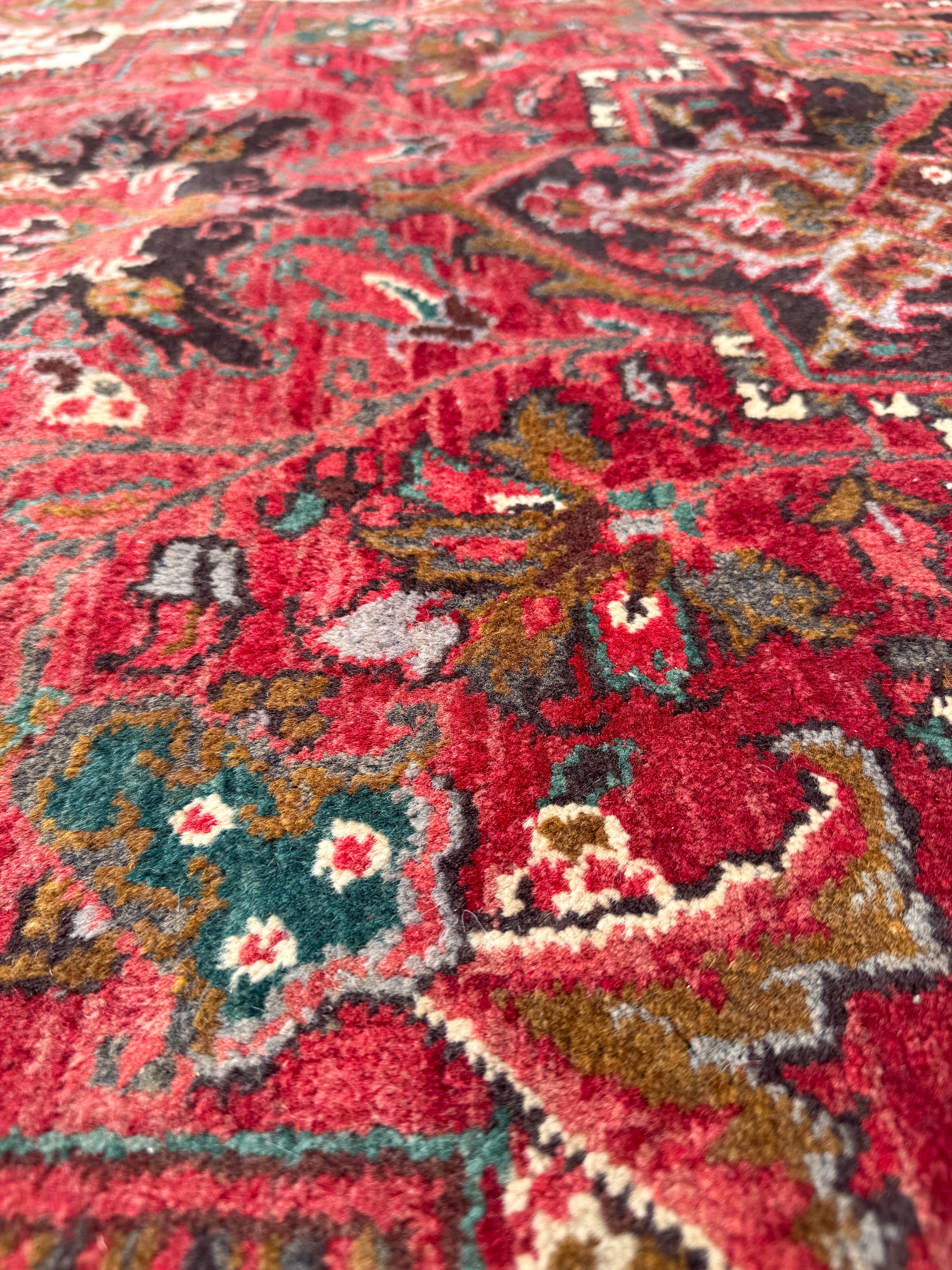 Heriz Rug — Soft Brick Red & Ivory Medallion. Additional original photograph showing the rug's surface, design and weave. SKU 52510146.