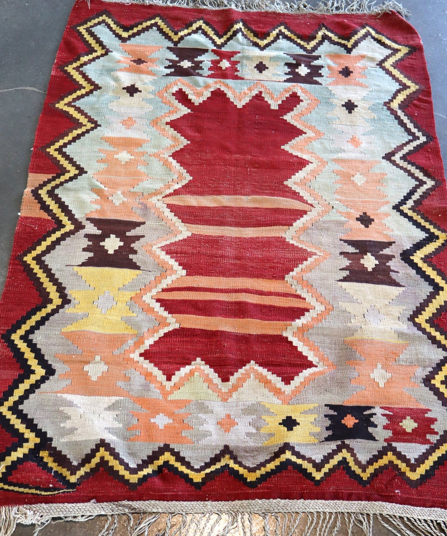 Turkish Kilim Rug | 3' 10" x 5' 5" - Rug the Rock -