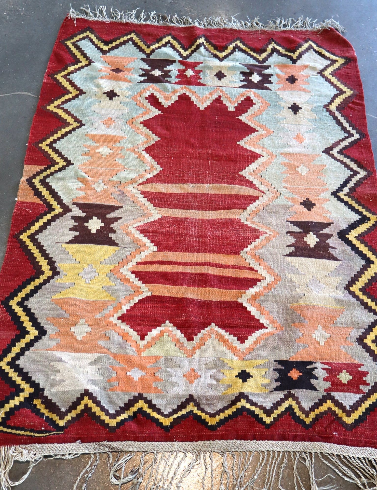 Turkish Kilim Rug | 3' 10" x 5' 5" - Rug the Rock -