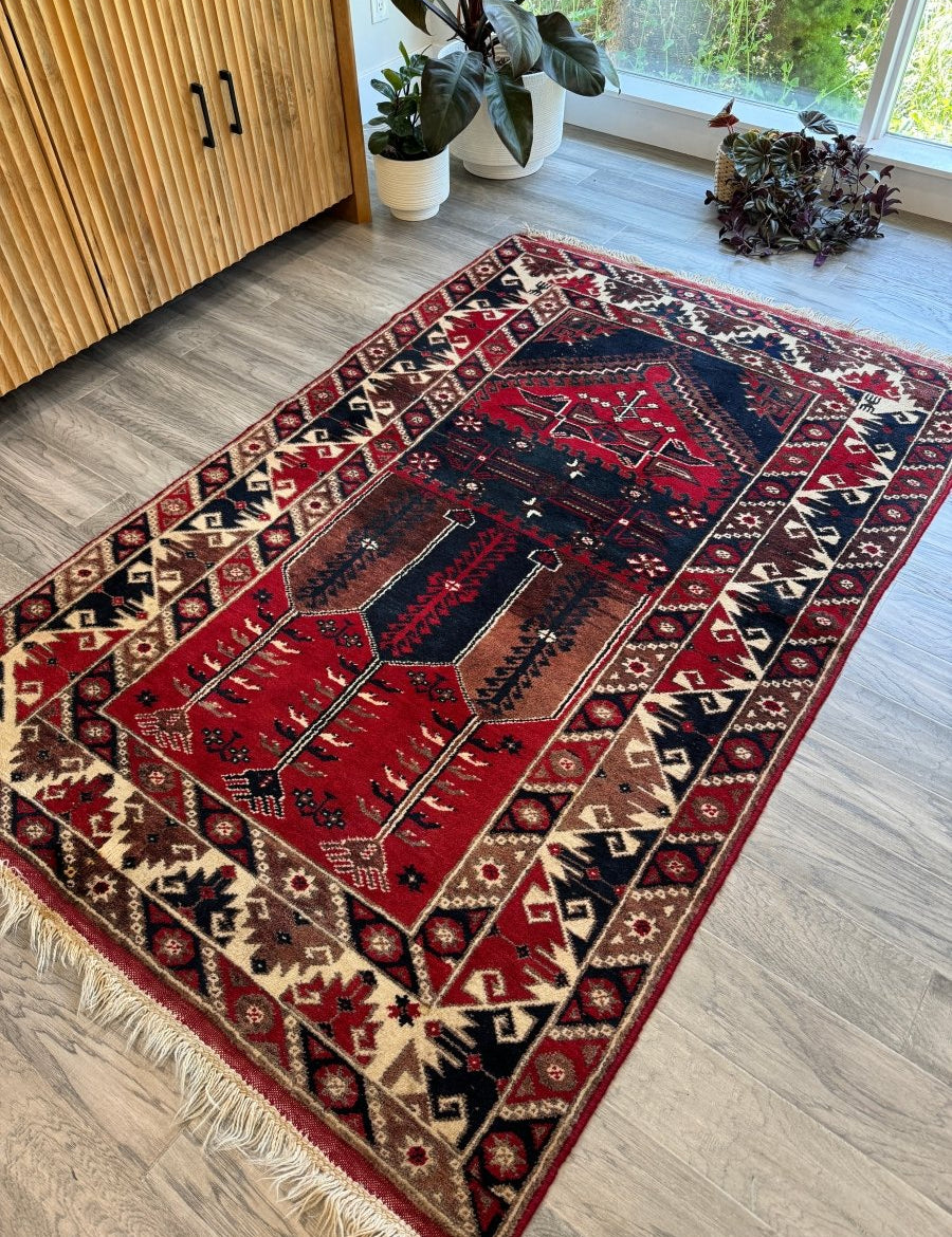 Turkish Konya Rug | 4' 2" x 6' 6" - Rug the Rock