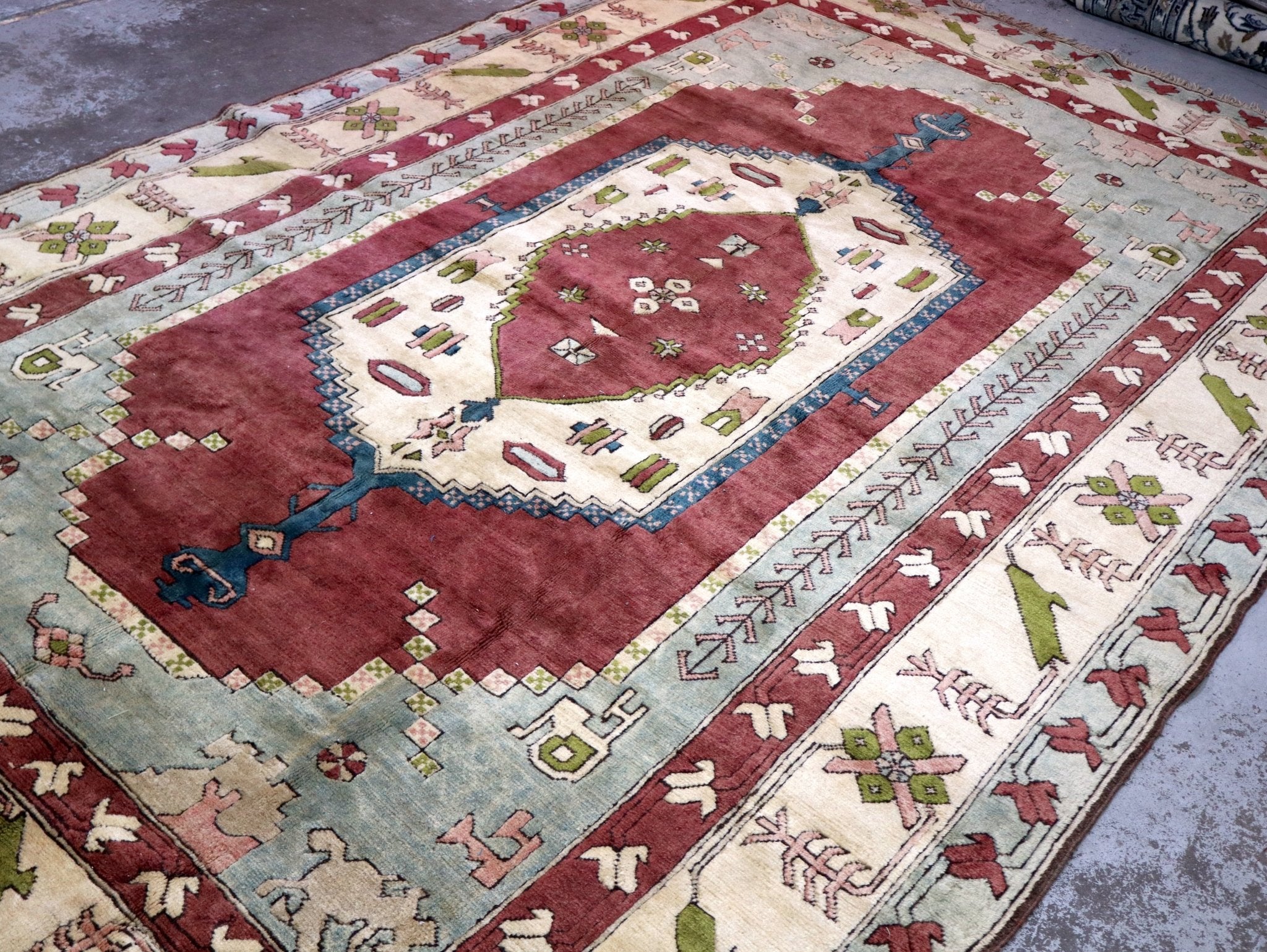 Turkish Niğde Rug | 7' 6" x 11' 6" - Rug the Rock - 