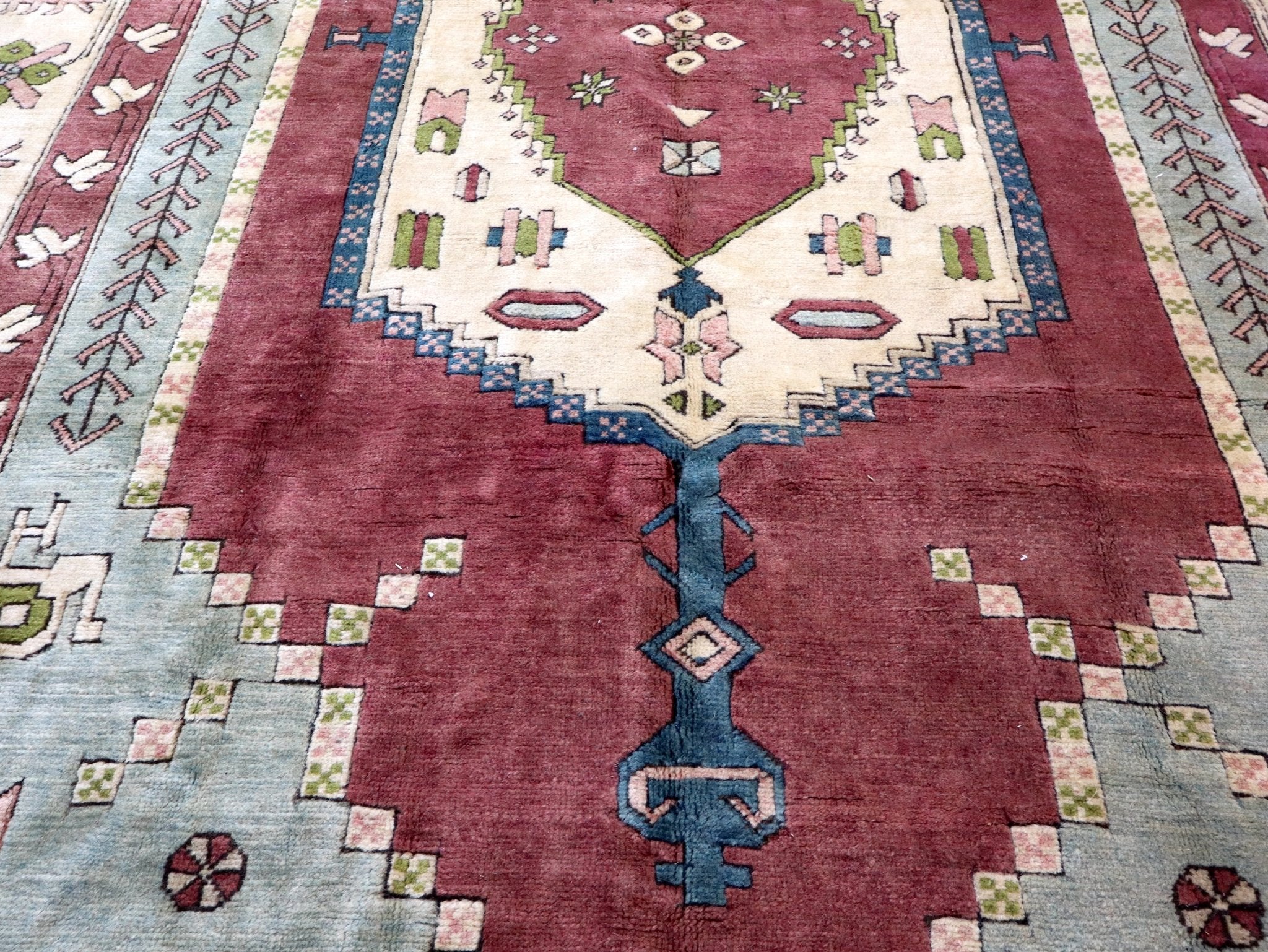 Turkish Niğde Rug | 7' 6" x 11' 6" - Rug the Rock - 