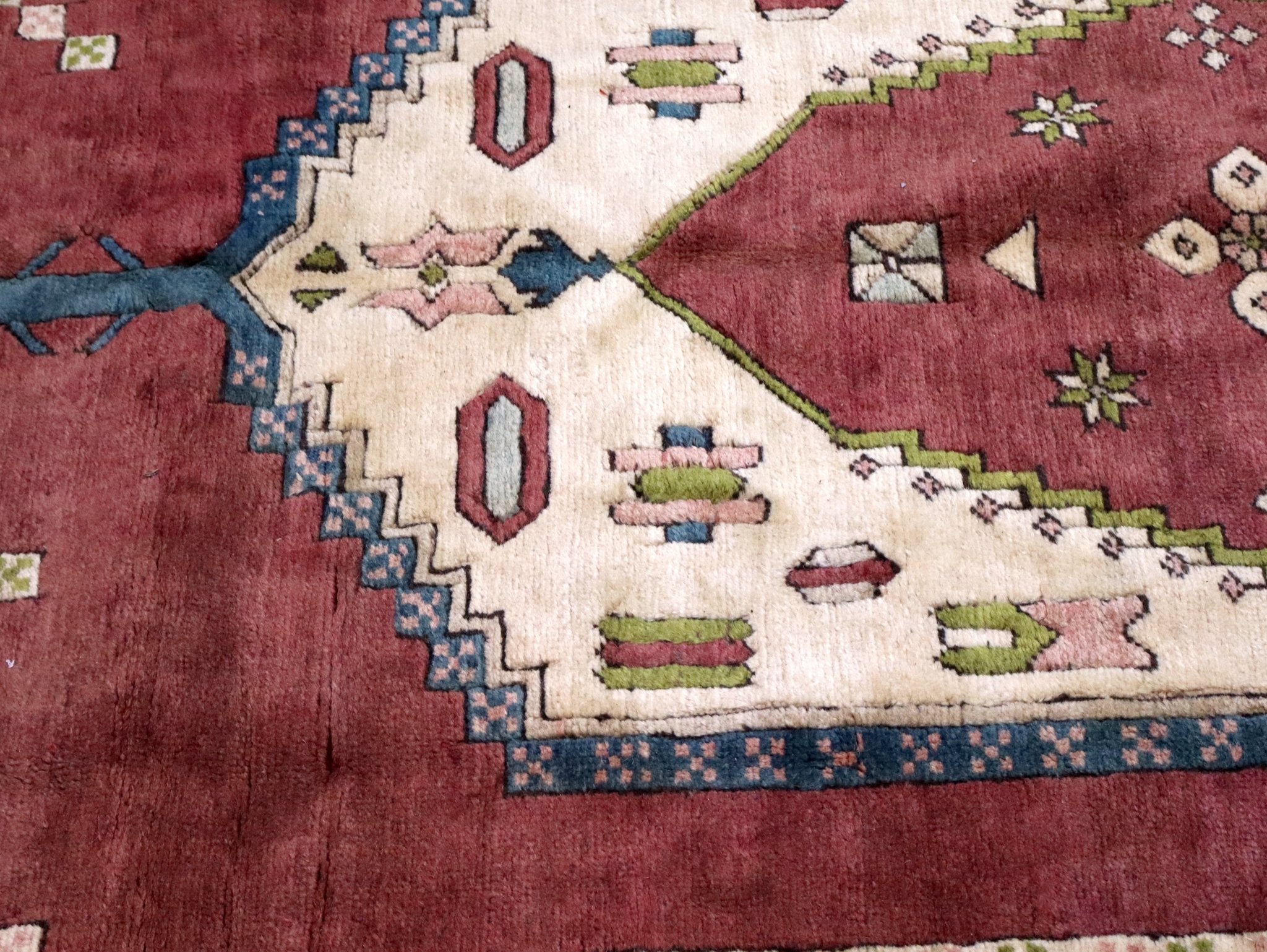 Turkish Niğde Rug | 7' 6" x 11' 6" - Rug the Rock - 