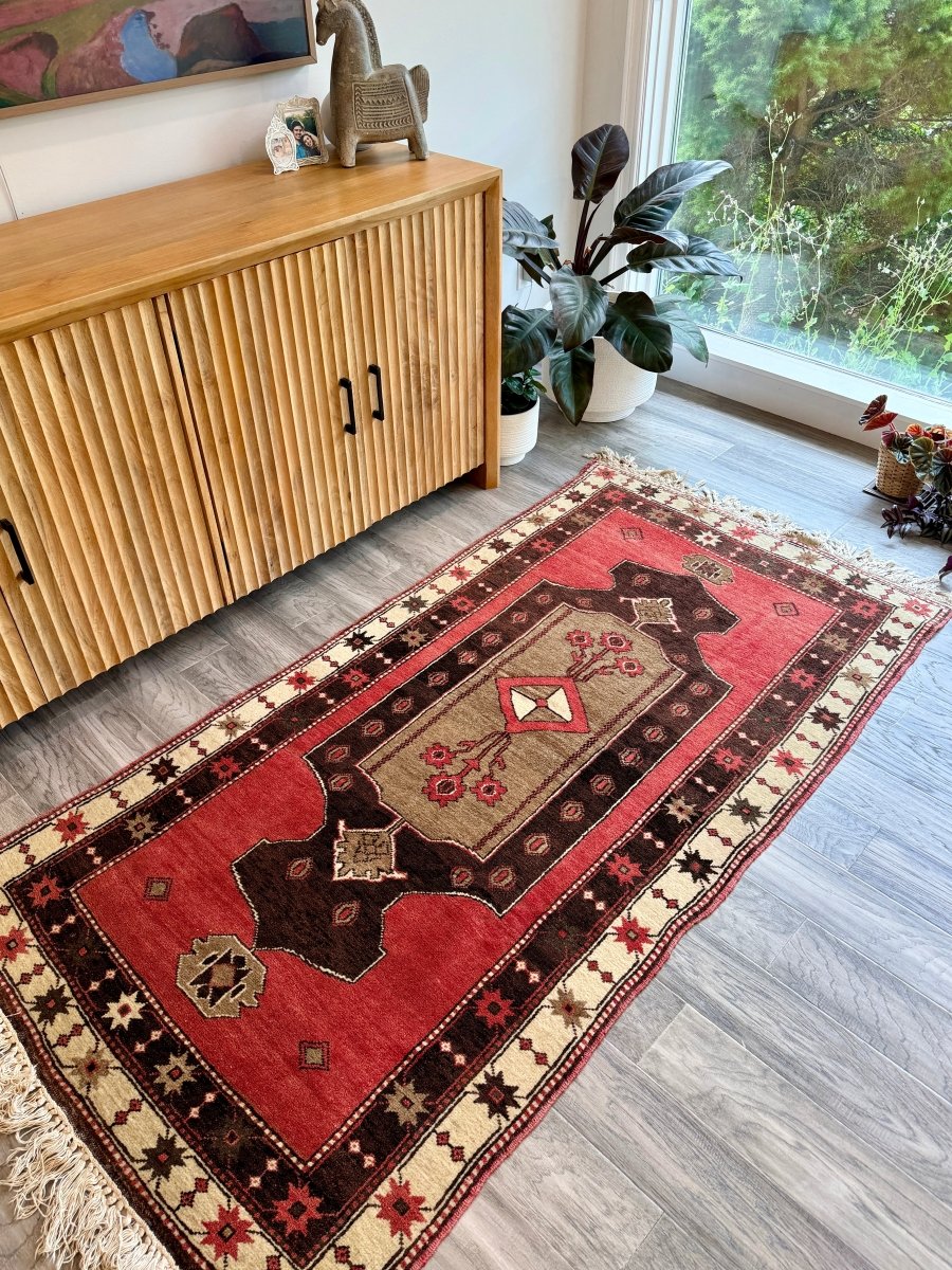 Turkish Sivas Kangal Rug | 3' 5" x 6' 3" - Rug the Rock