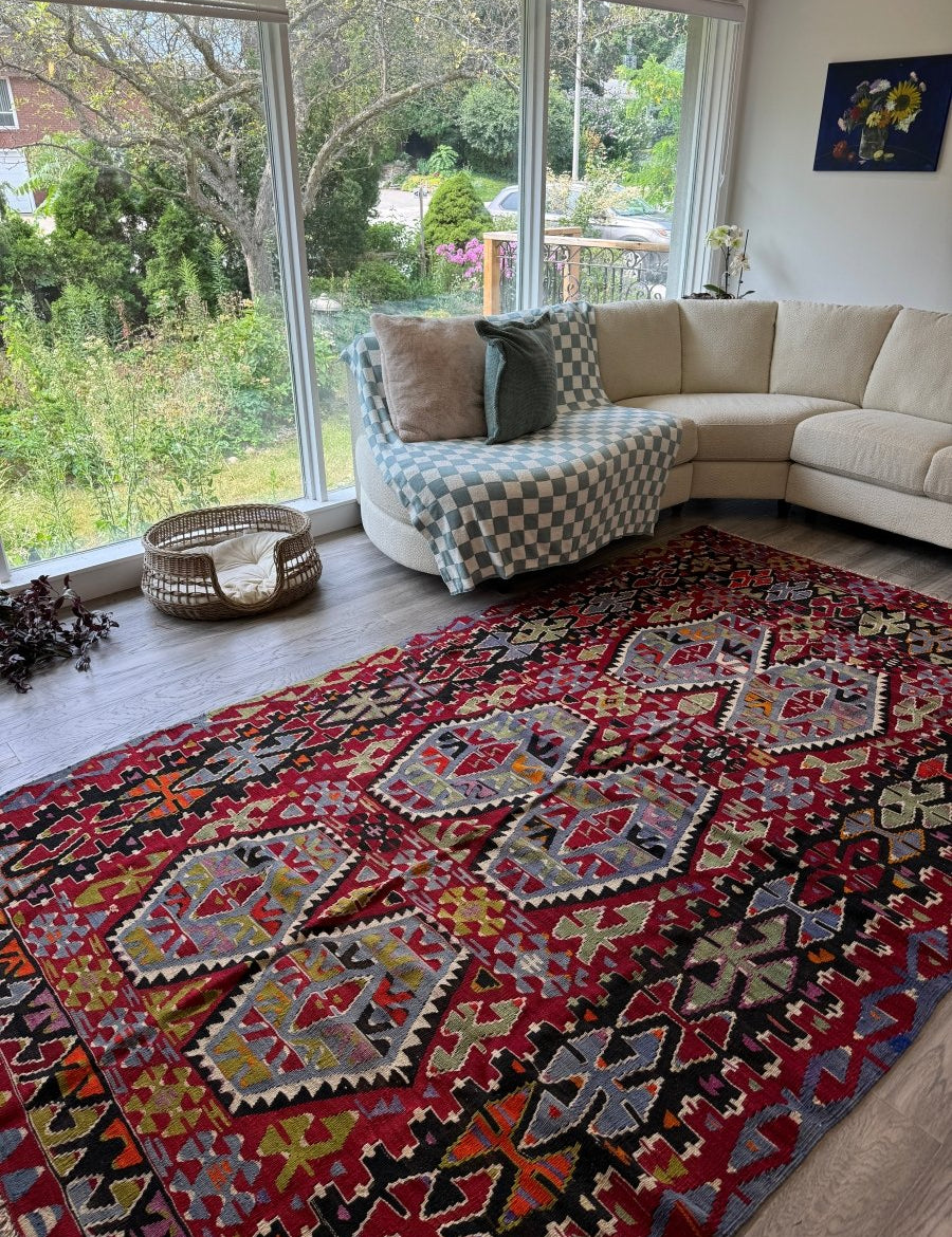 Turkish Uşak Eşme Kilim | 5' 11" x 10' 4" - Rug the Rock