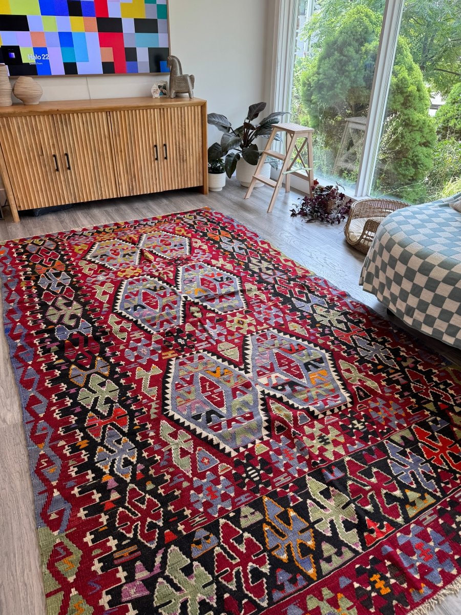 Turkish Uşak Eşme Kilim | 5' 11" x 10' 4" - Rug the Rock