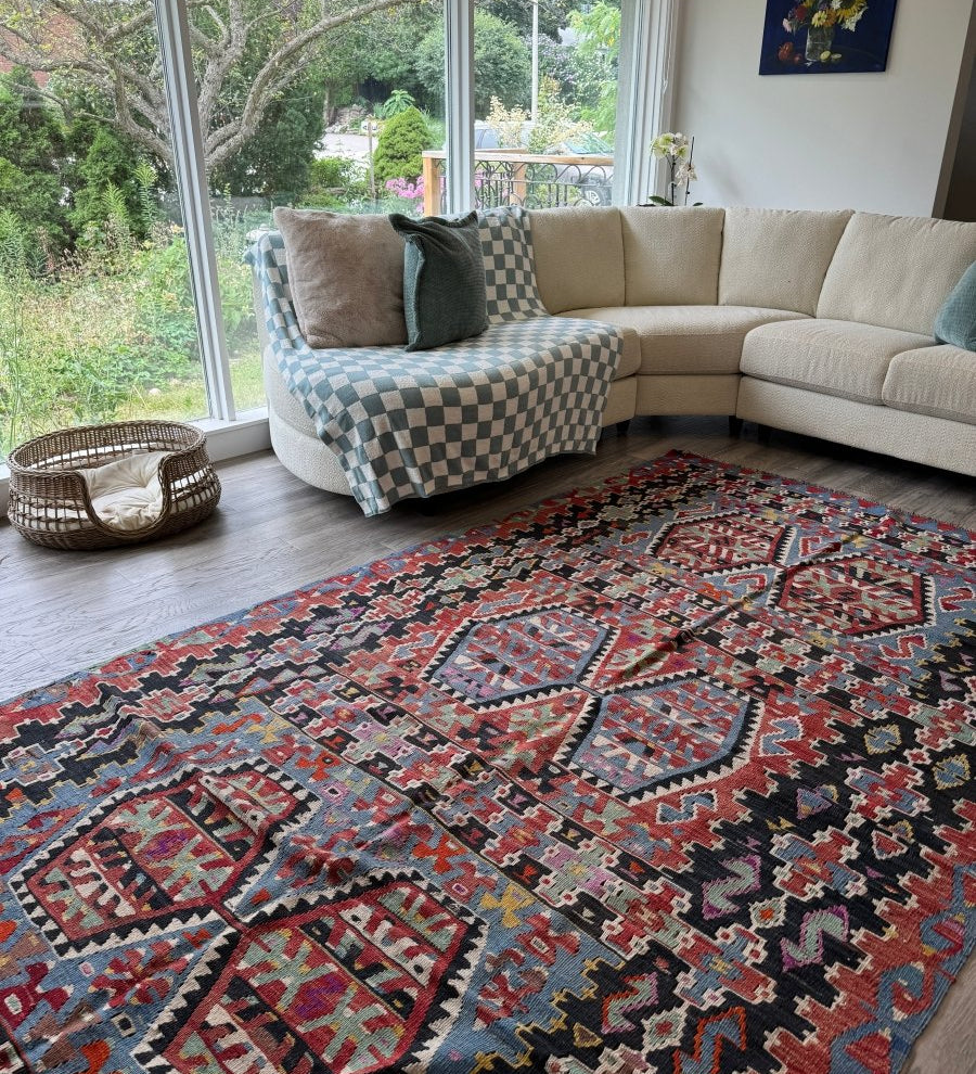 Turkish Uşak Eşme Kilim | 5' 7" x 10' - Rug the Rock