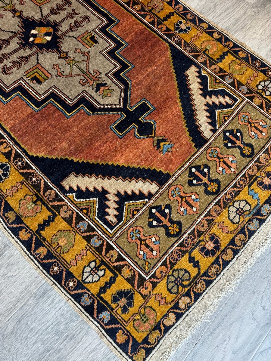 Turkish Yahyali Rug | 3' 3" x 6' 3" - Rug the Rock