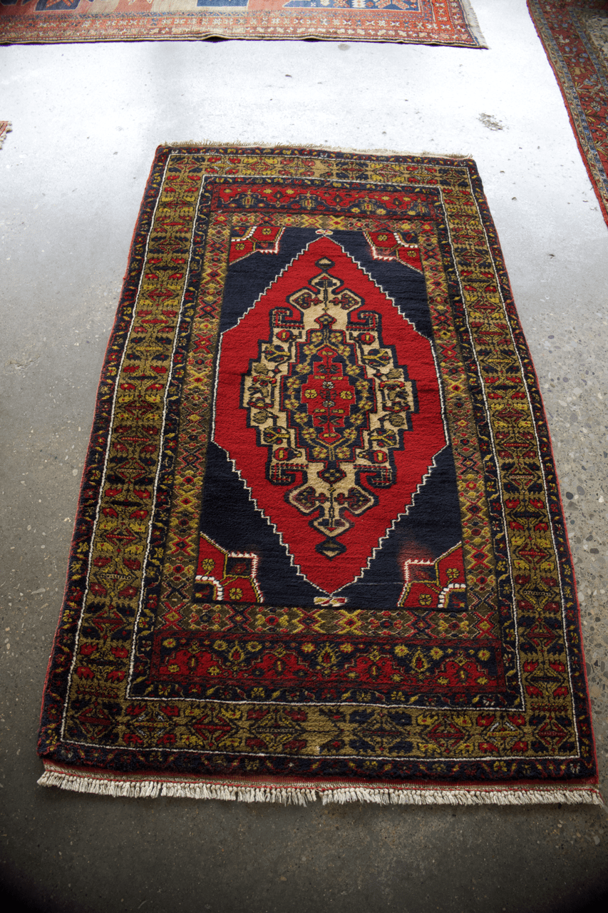 Turkish Yahyali Rug | 3' 7" x 6' 3" - Rug the Rock - available