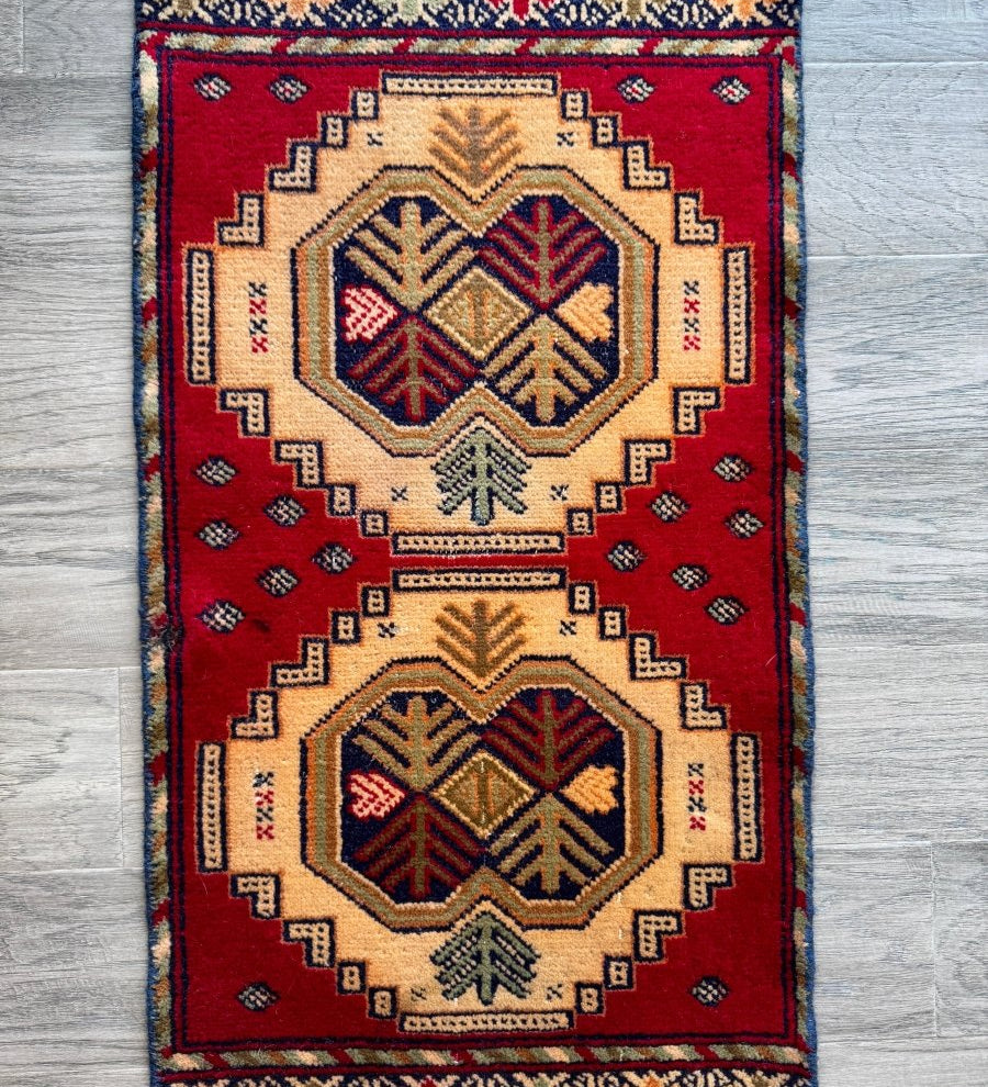 Turkmen Mini Rug | 1' 5" x 2' 7" - Rug the Rock