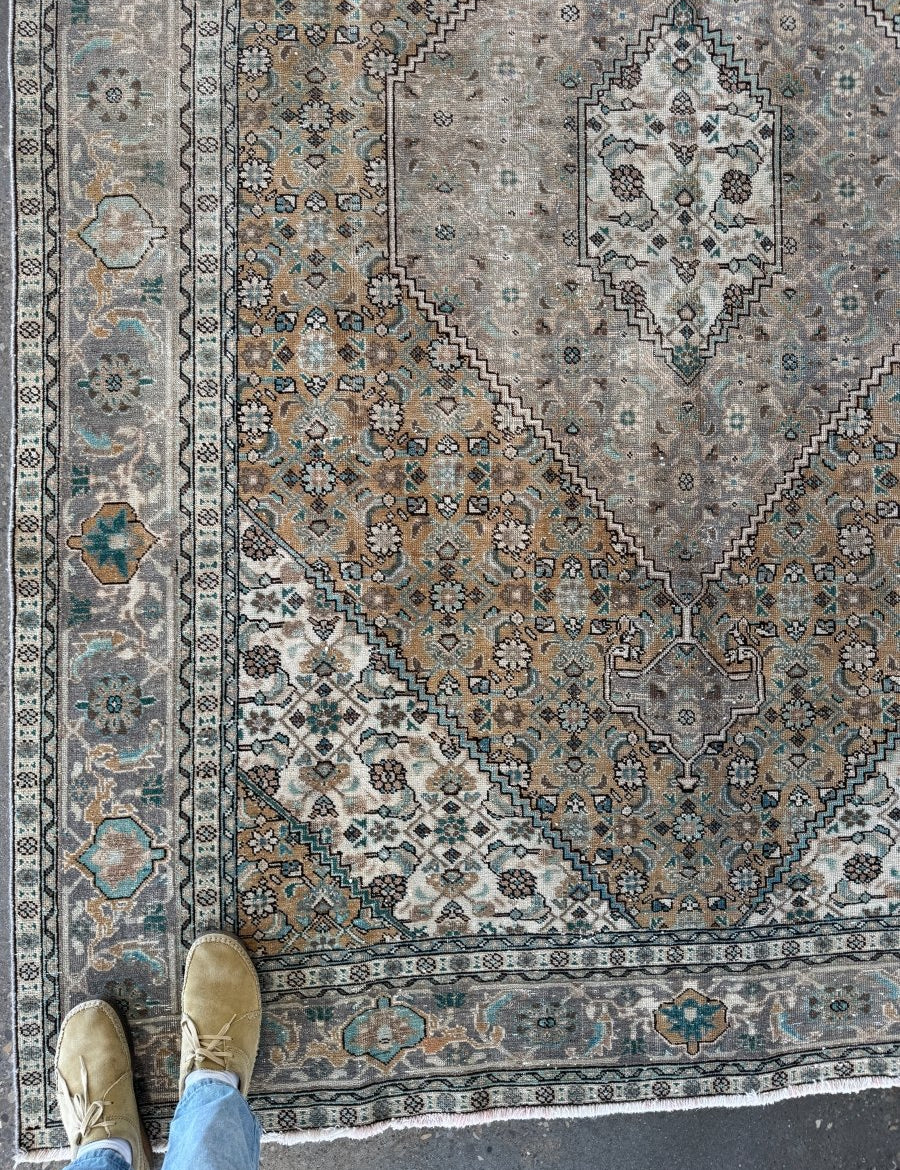 Vintage Ardabil Rug | 6' 11" x 9' 5" - Rug the Rock