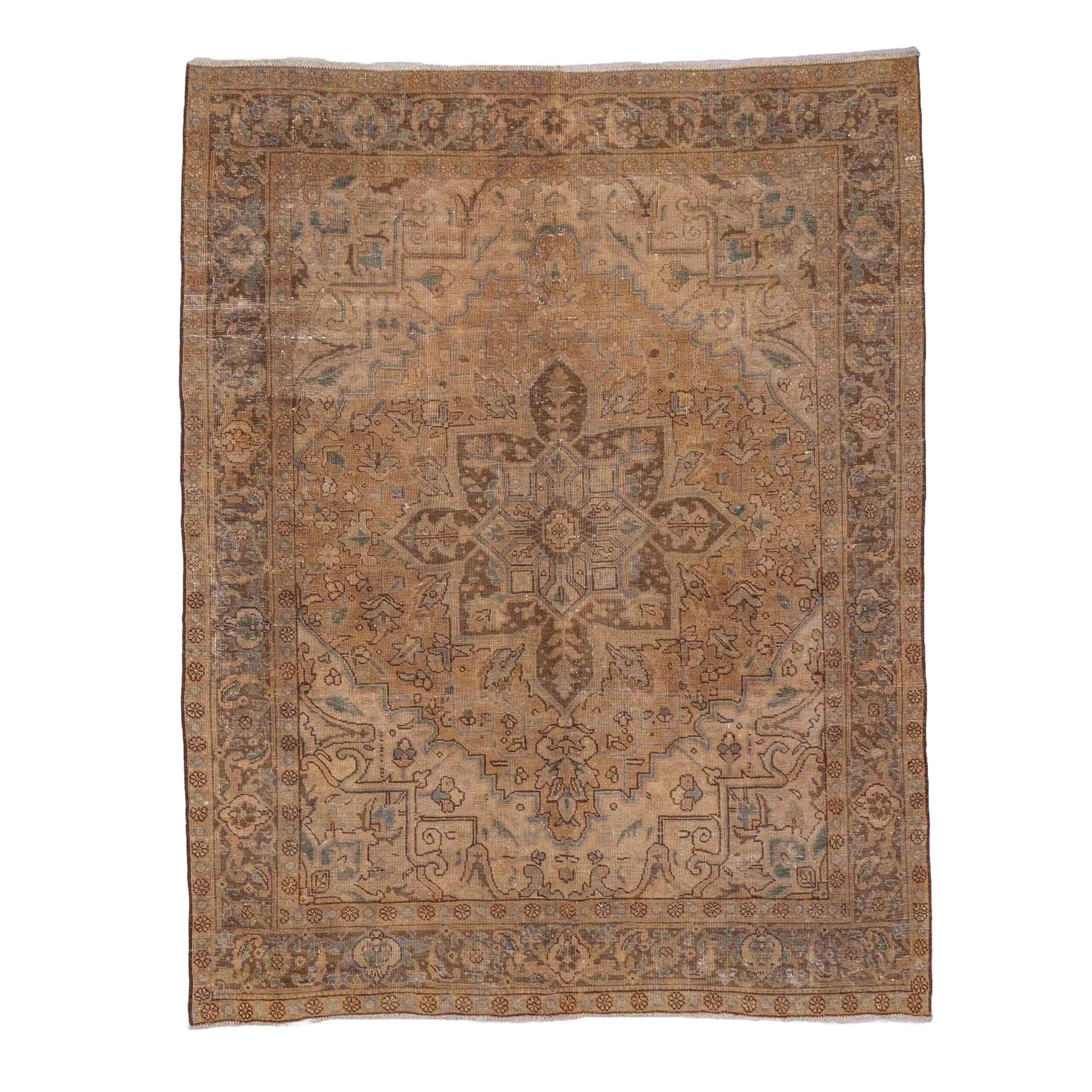 Vintage Garavan Rug | 6' 11" x 8' 10" — full rug view