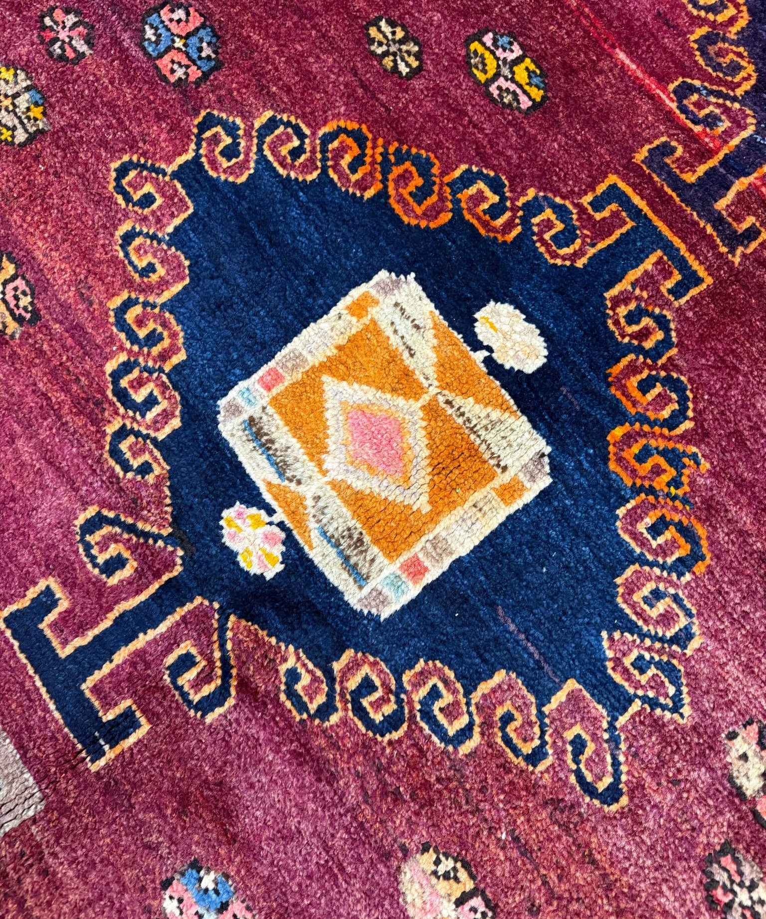 Vintage Hamadan Rug. Original rug photograph; SKU 30894; source IMG_7703.